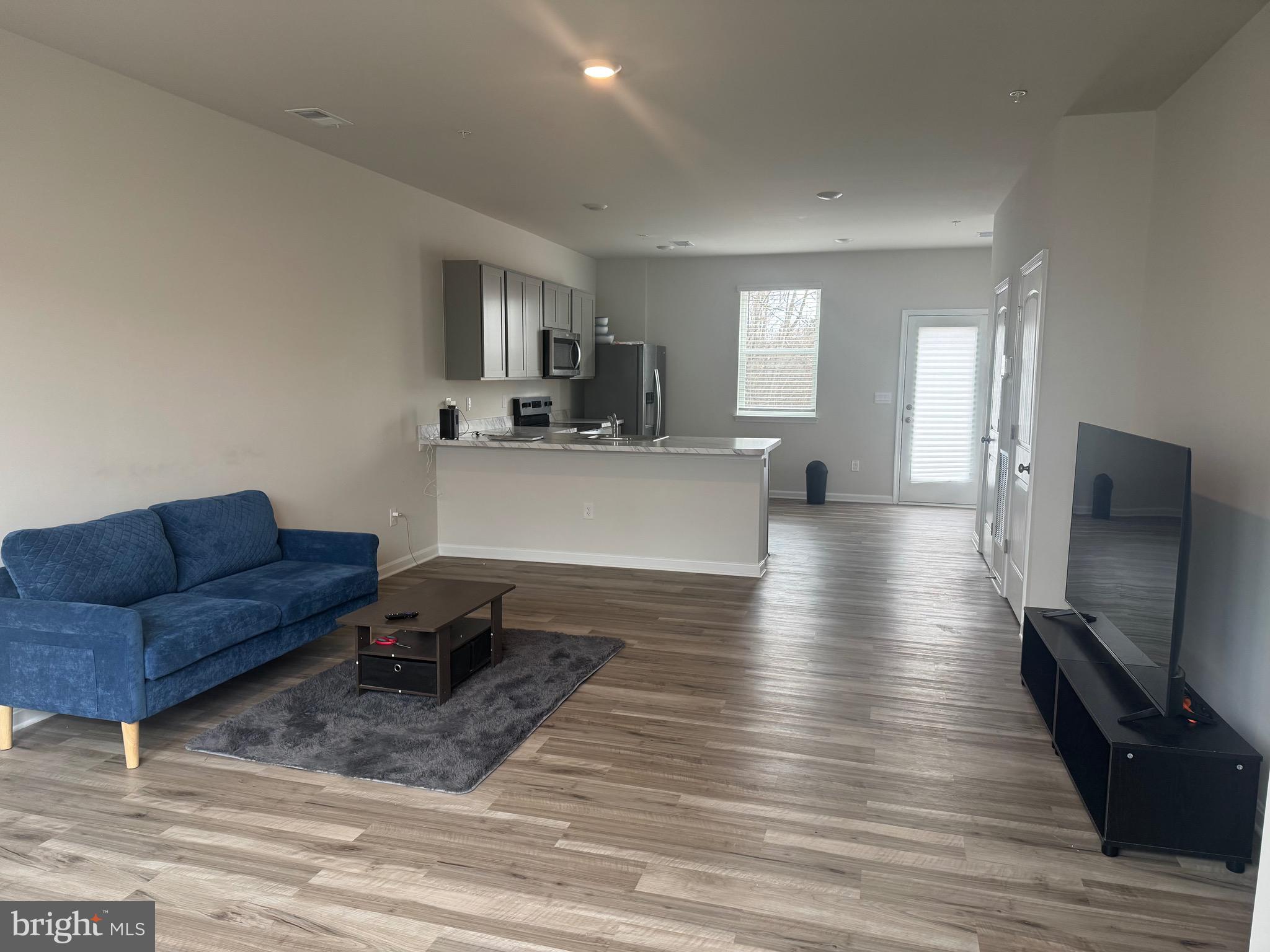 RIVERWALK TERRACE - Residential