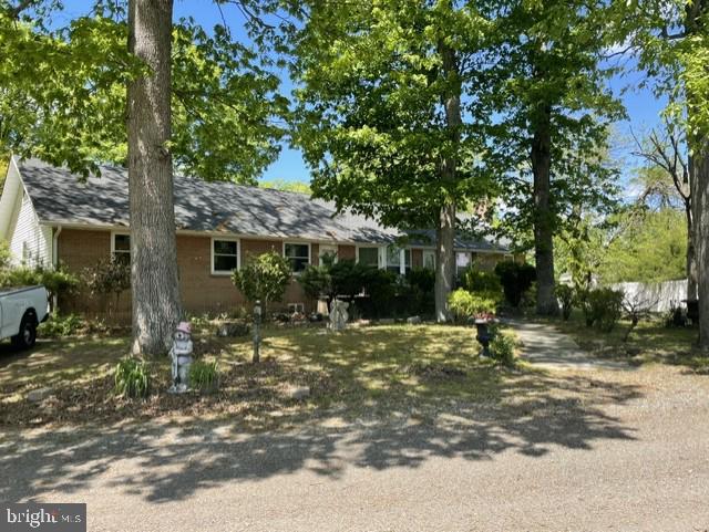 587 ARTIS DRIVE