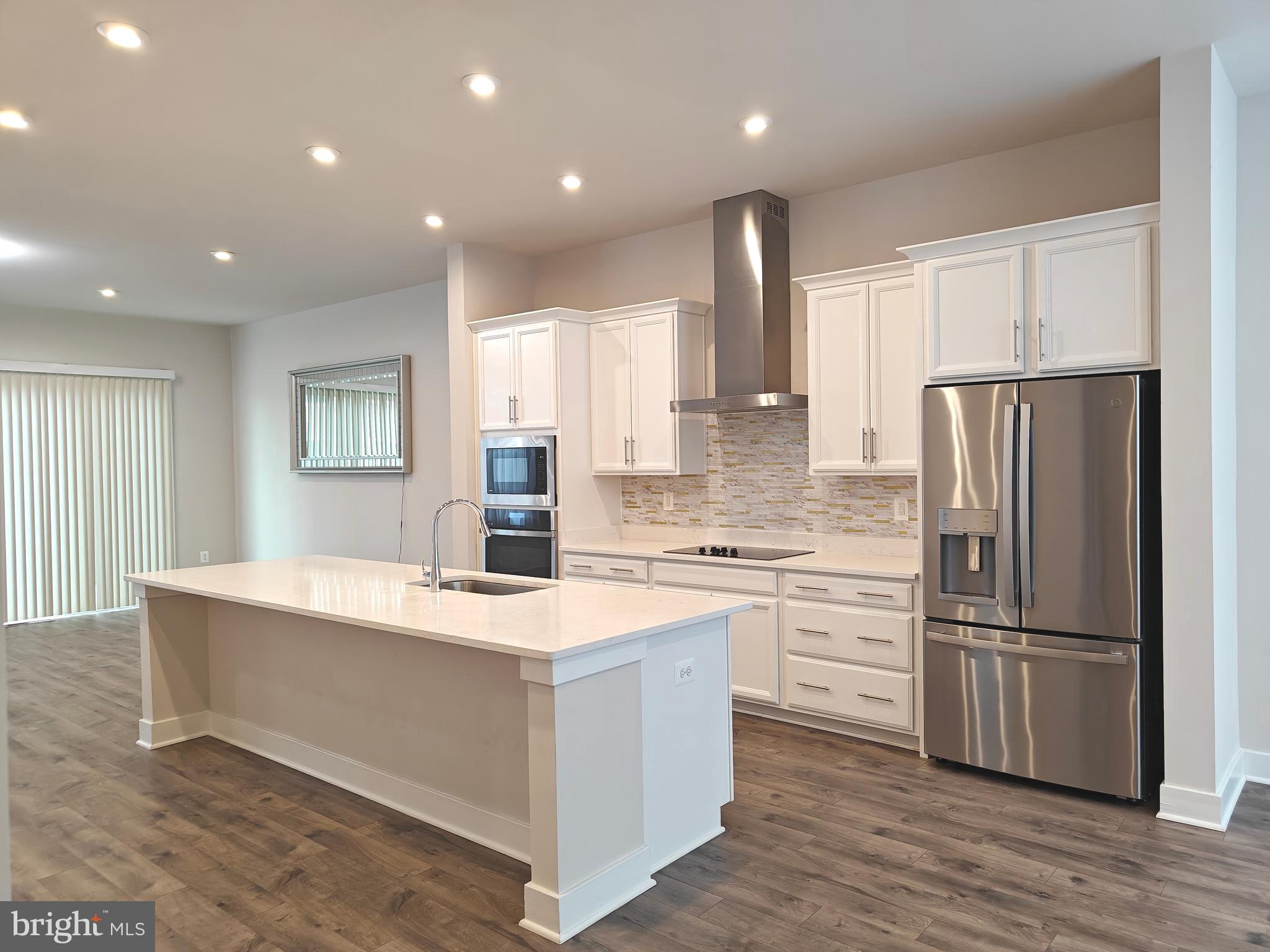 LIBERTY PARK - Residential Lease