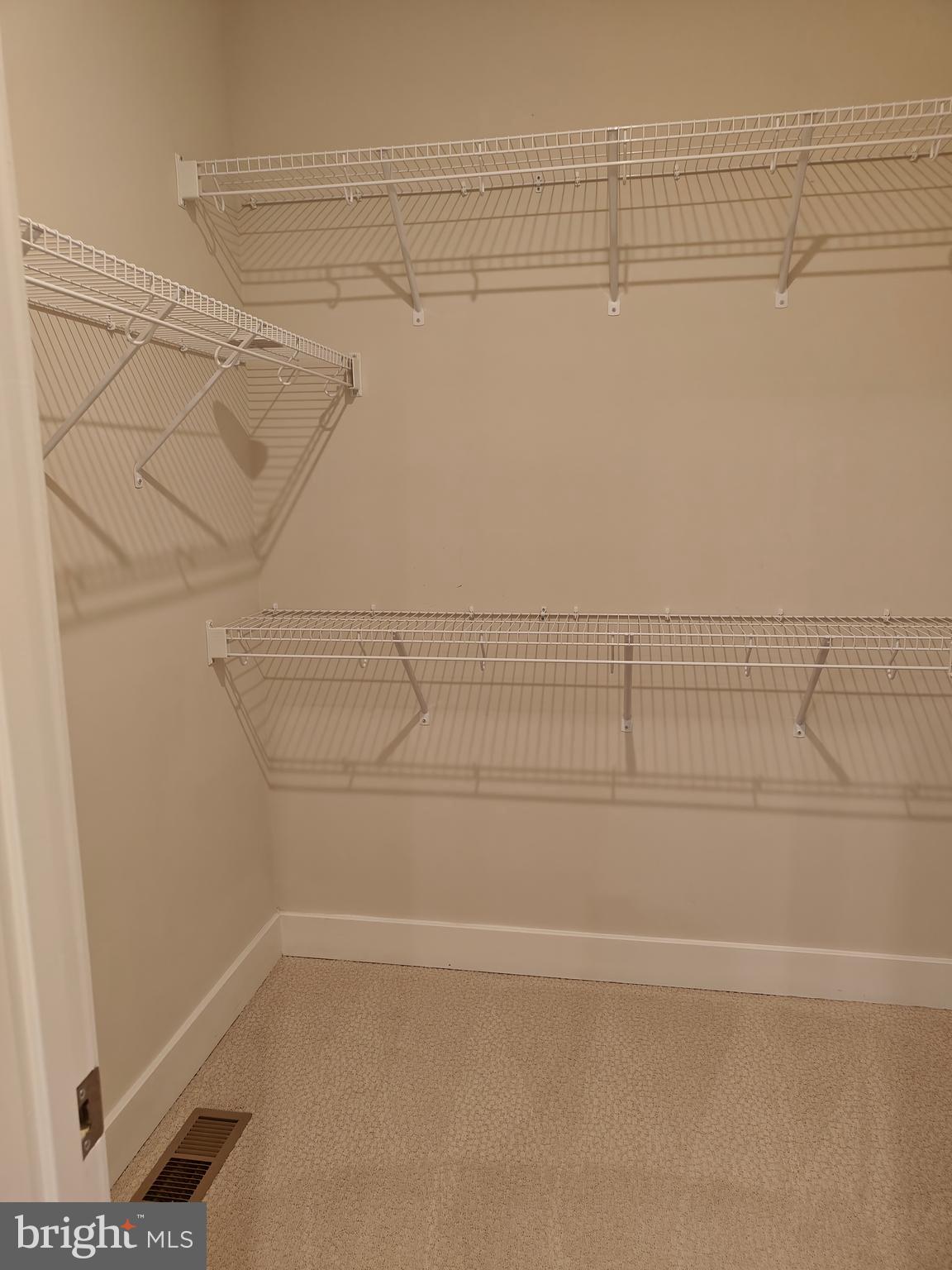 LIBERTY PARK - Residential Lease