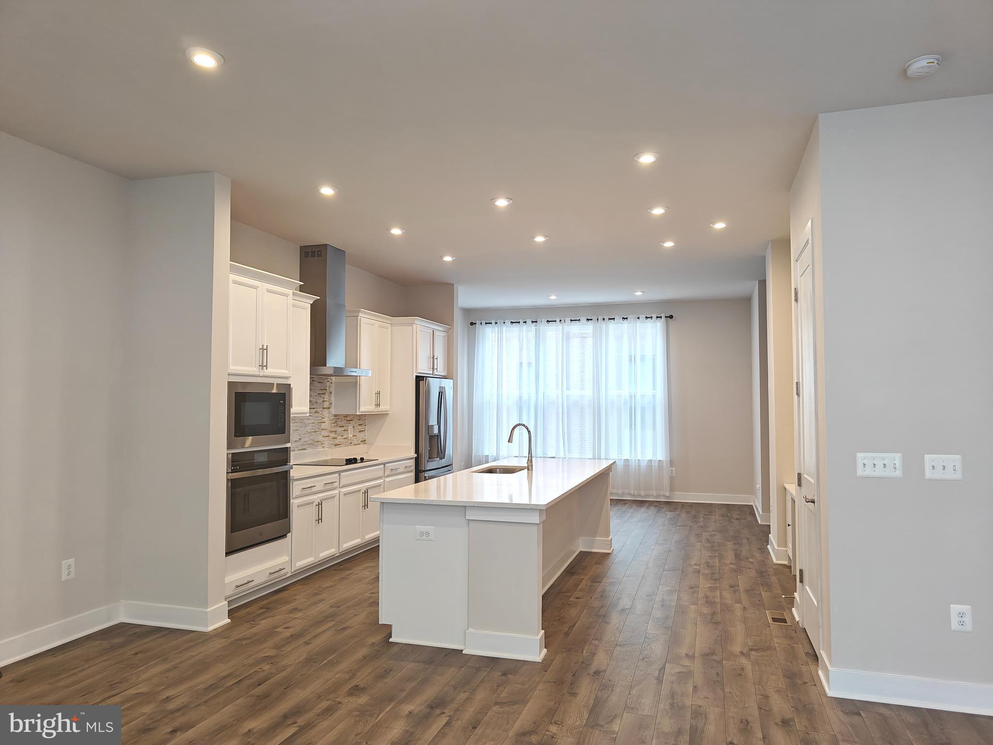 LIBERTY PARK - Residential Lease