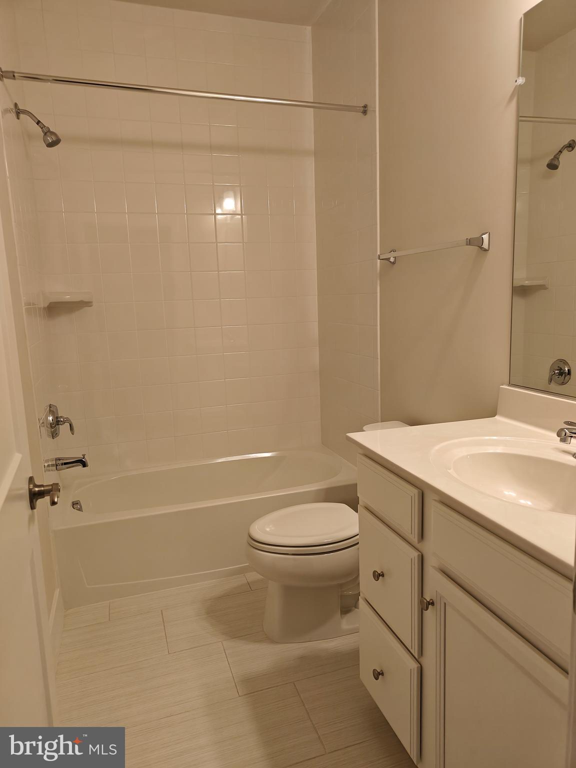 LIBERTY PARK - Residential Lease