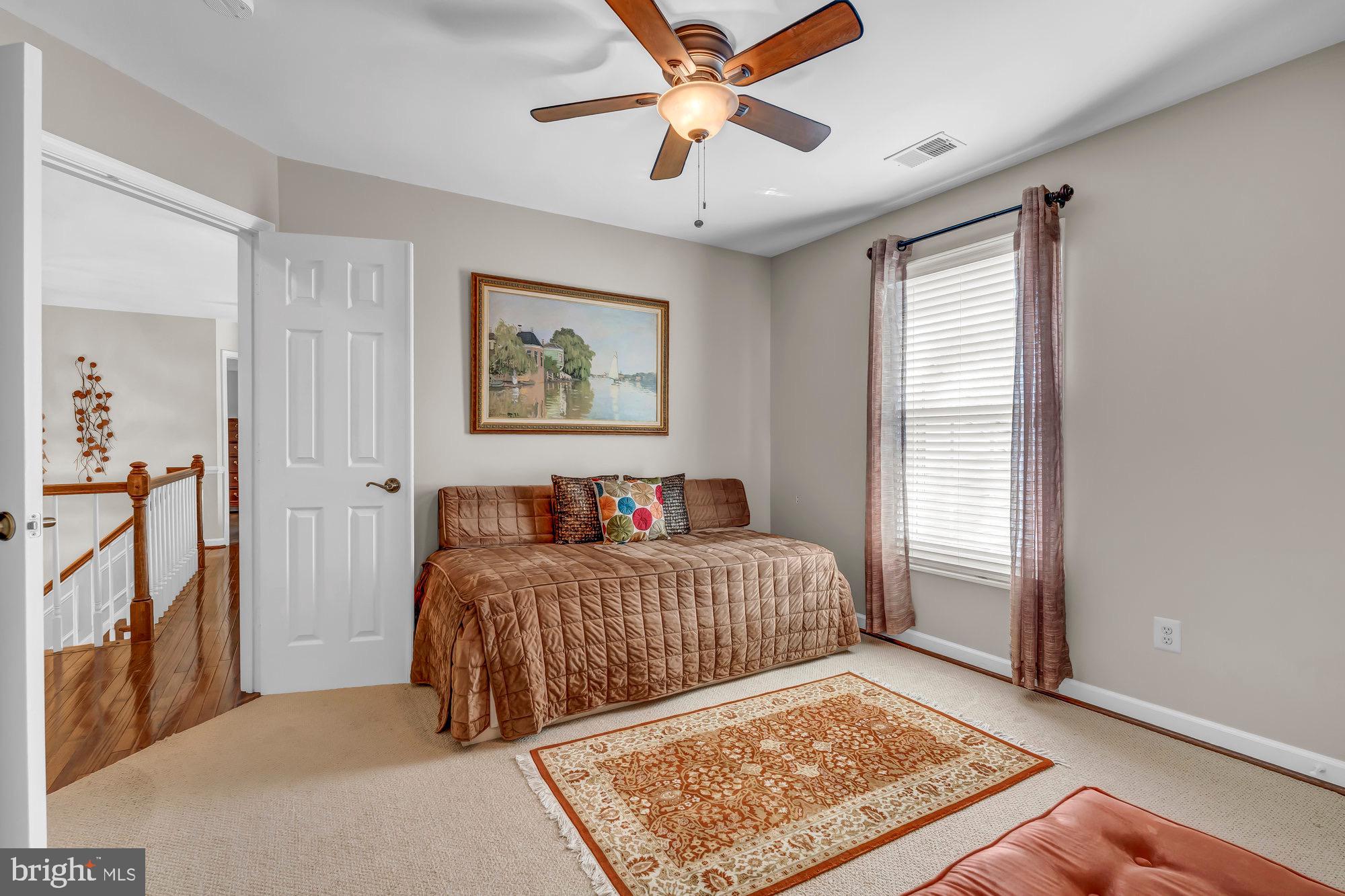 WESTPORT - Residential