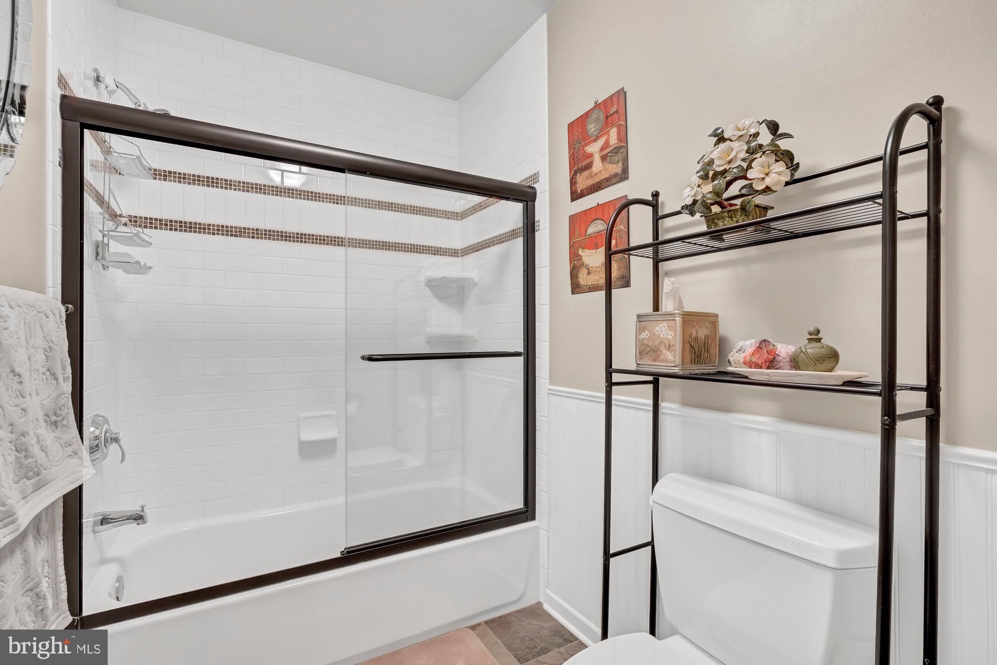 WESTPORT - Residential