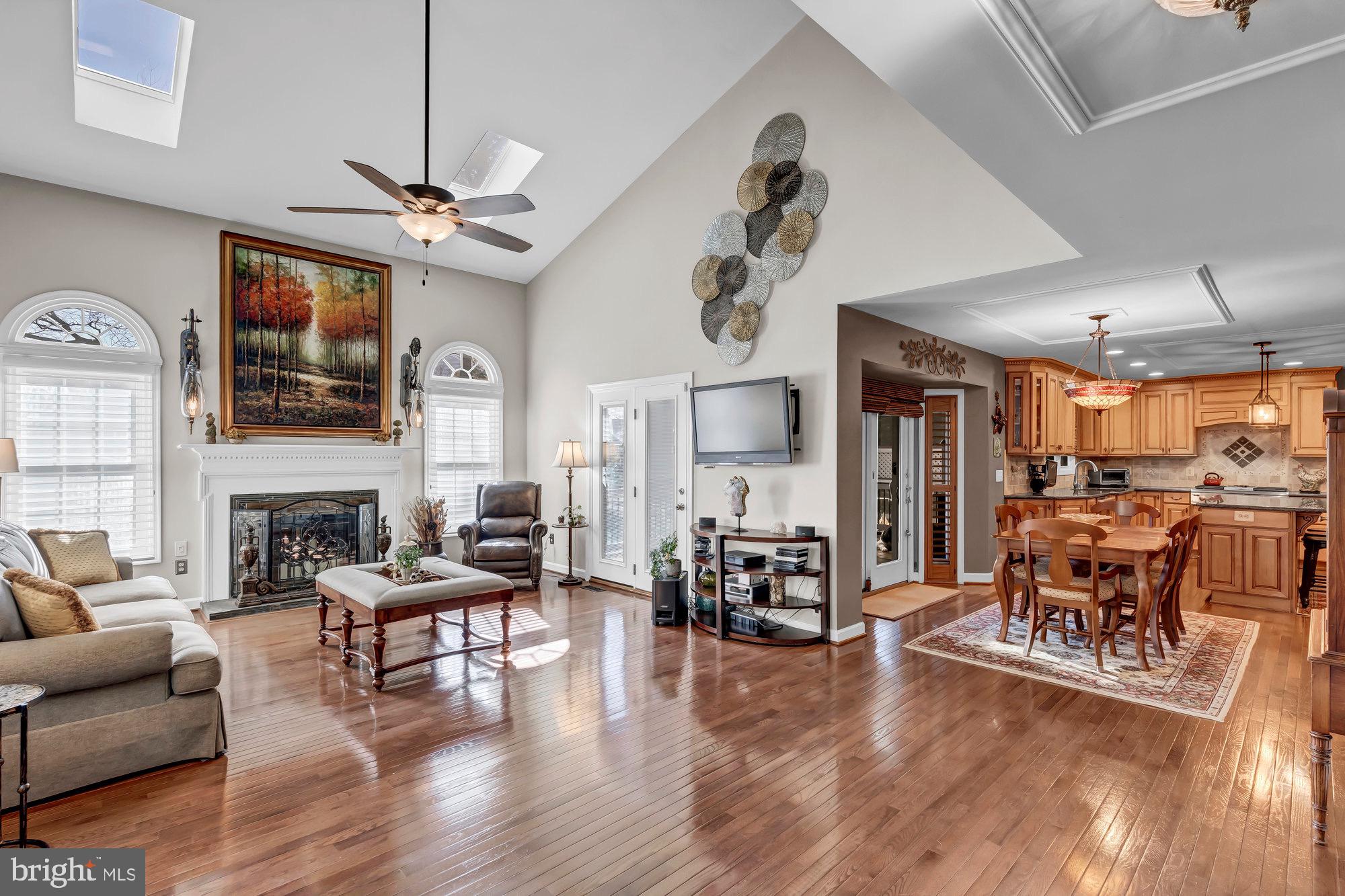 WESTPORT - Residential