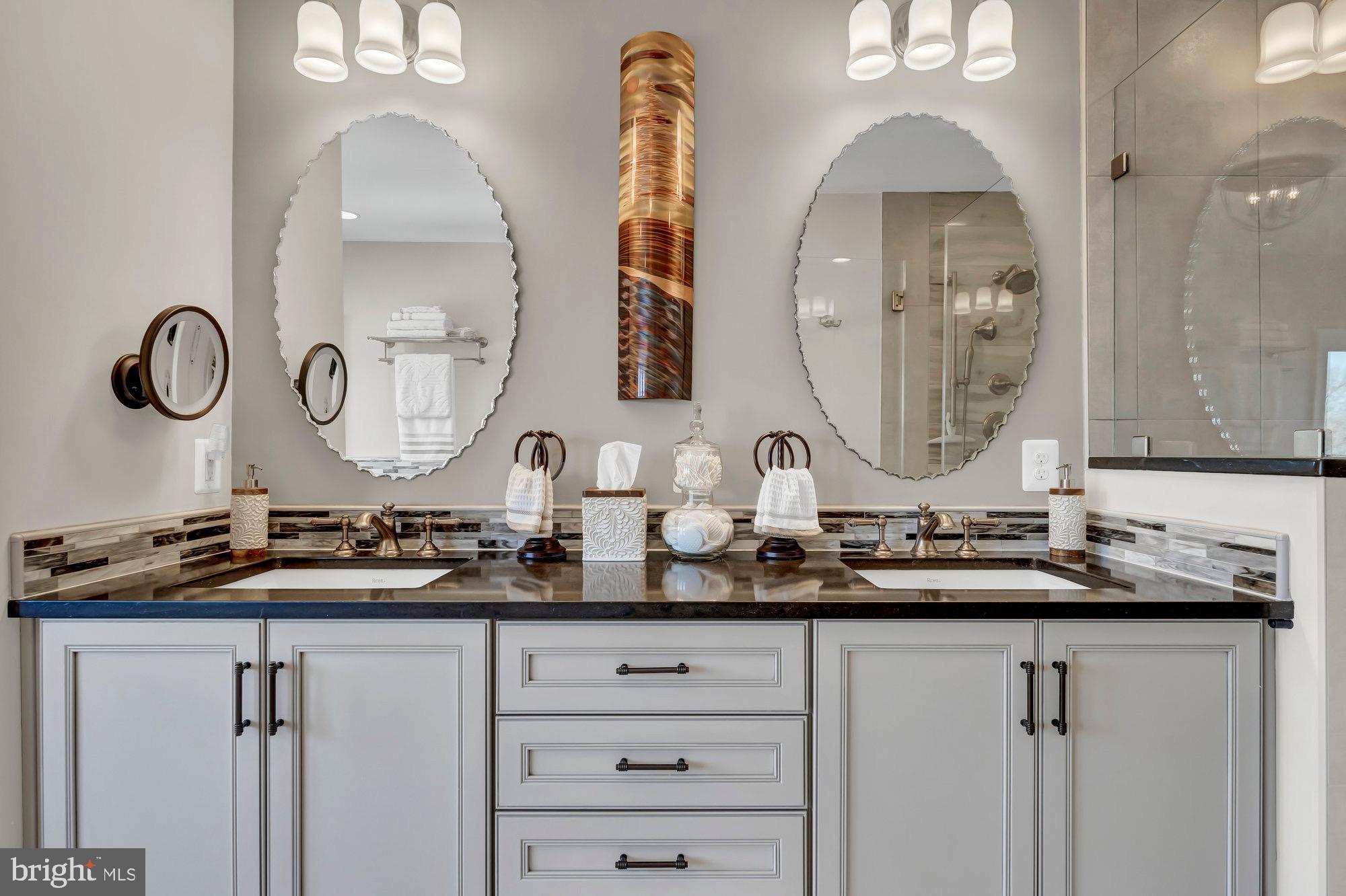 WESTPORT - Residential