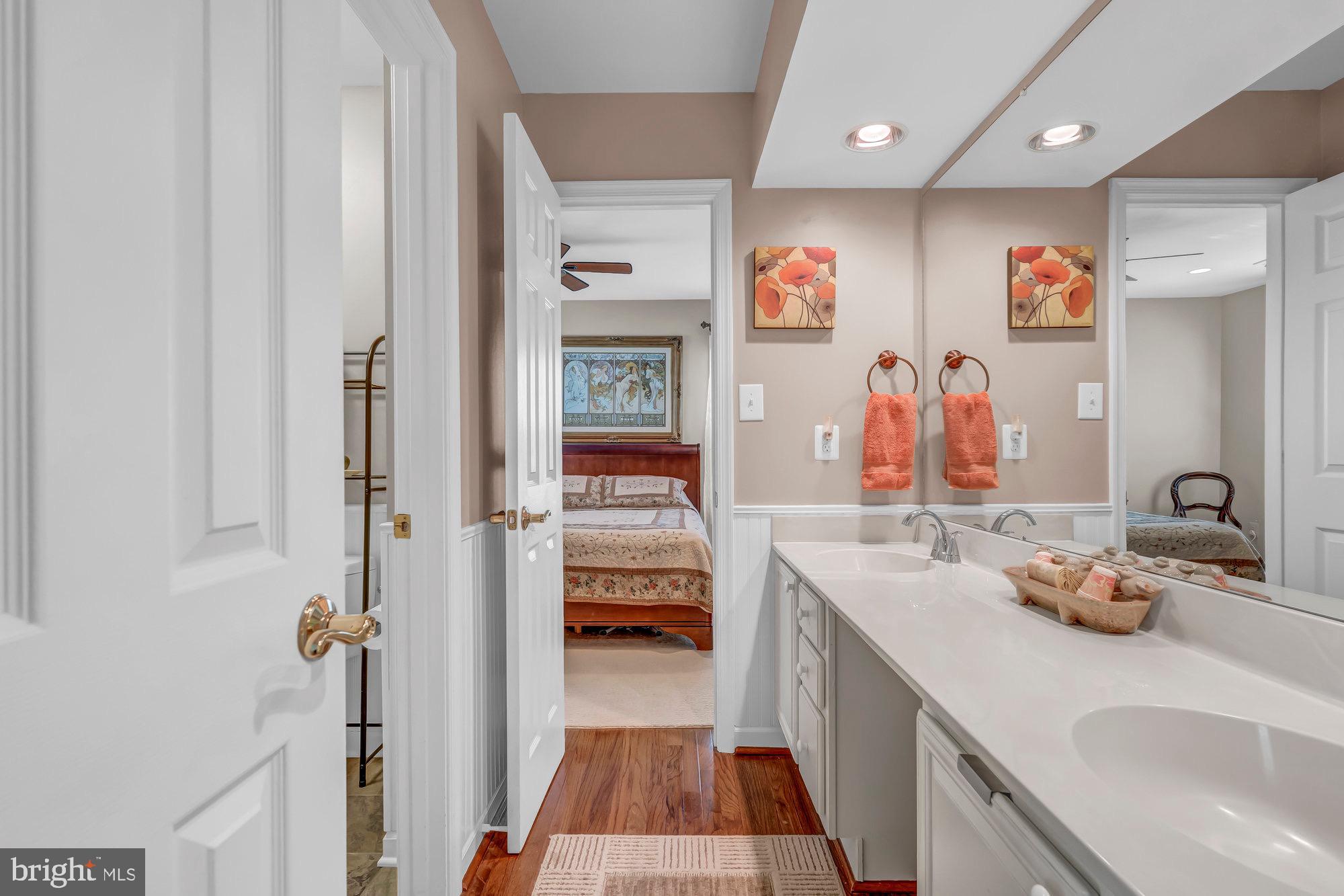 WESTPORT - Residential