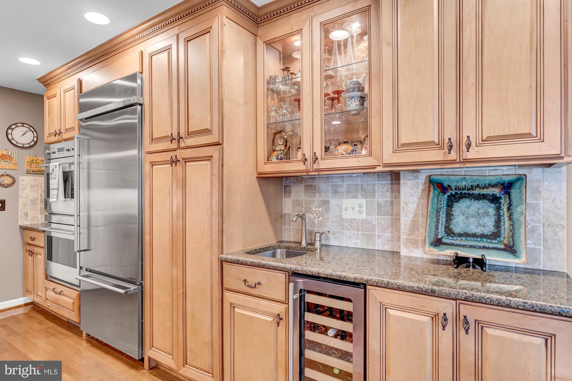 WESTPORT - Residential