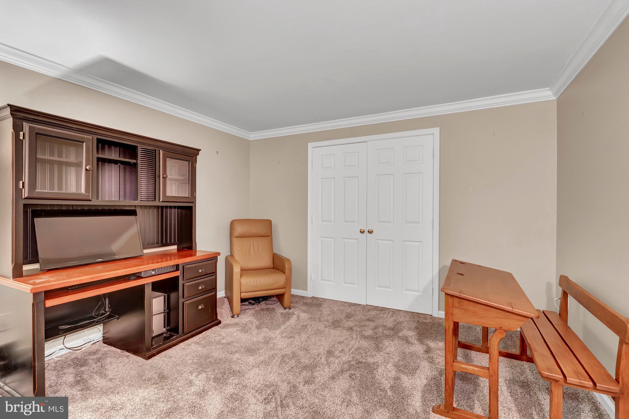 WESTPORT - Residential