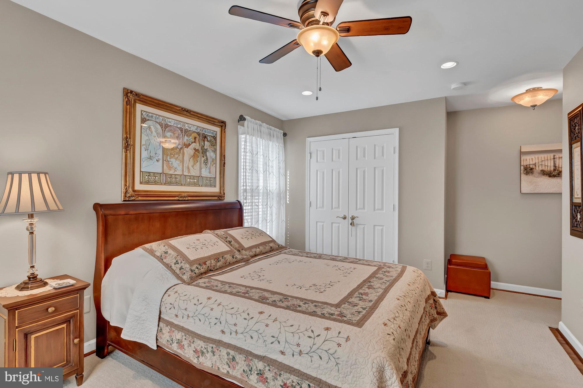 WESTPORT - Residential