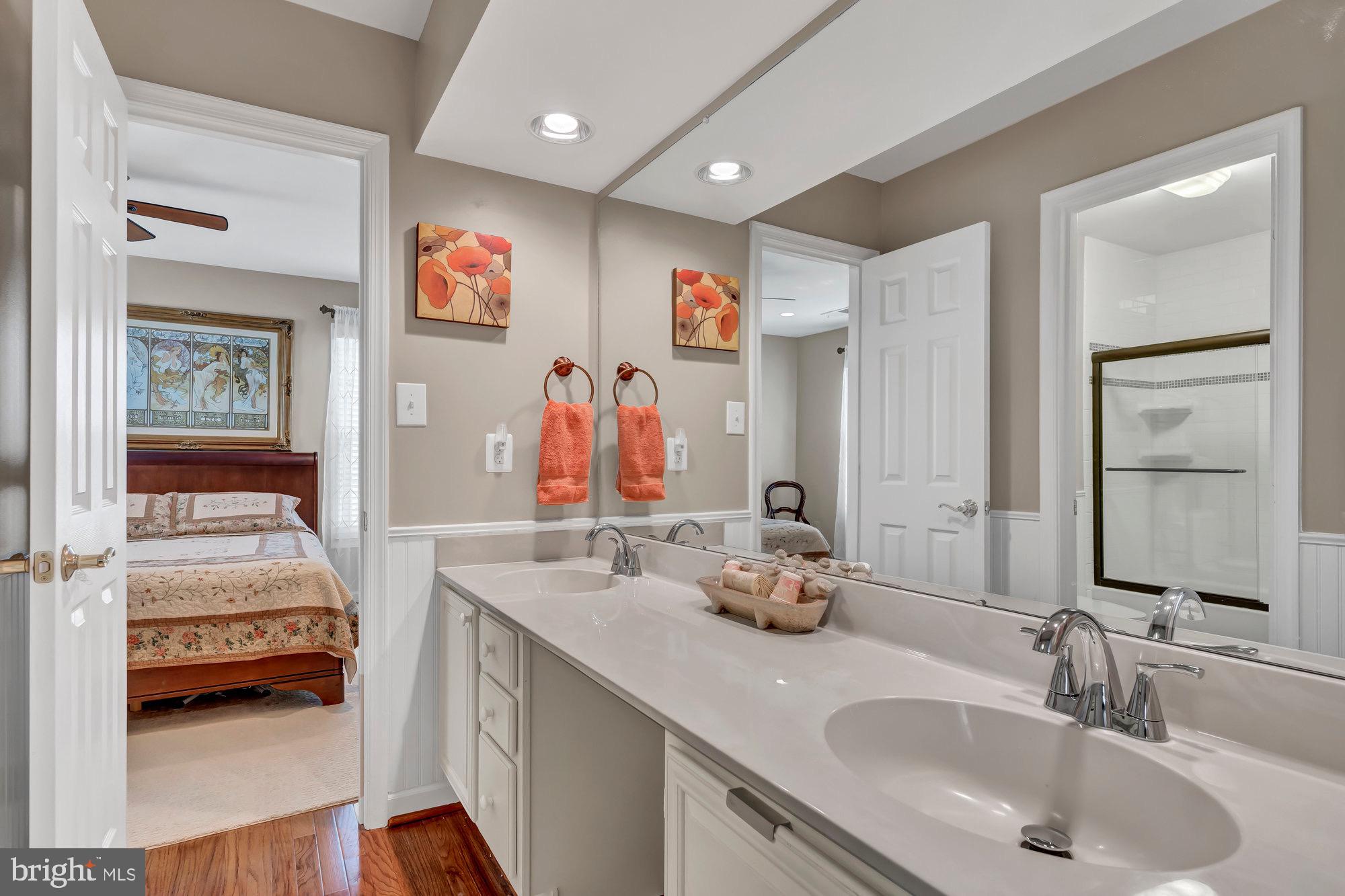 WESTPORT - Residential