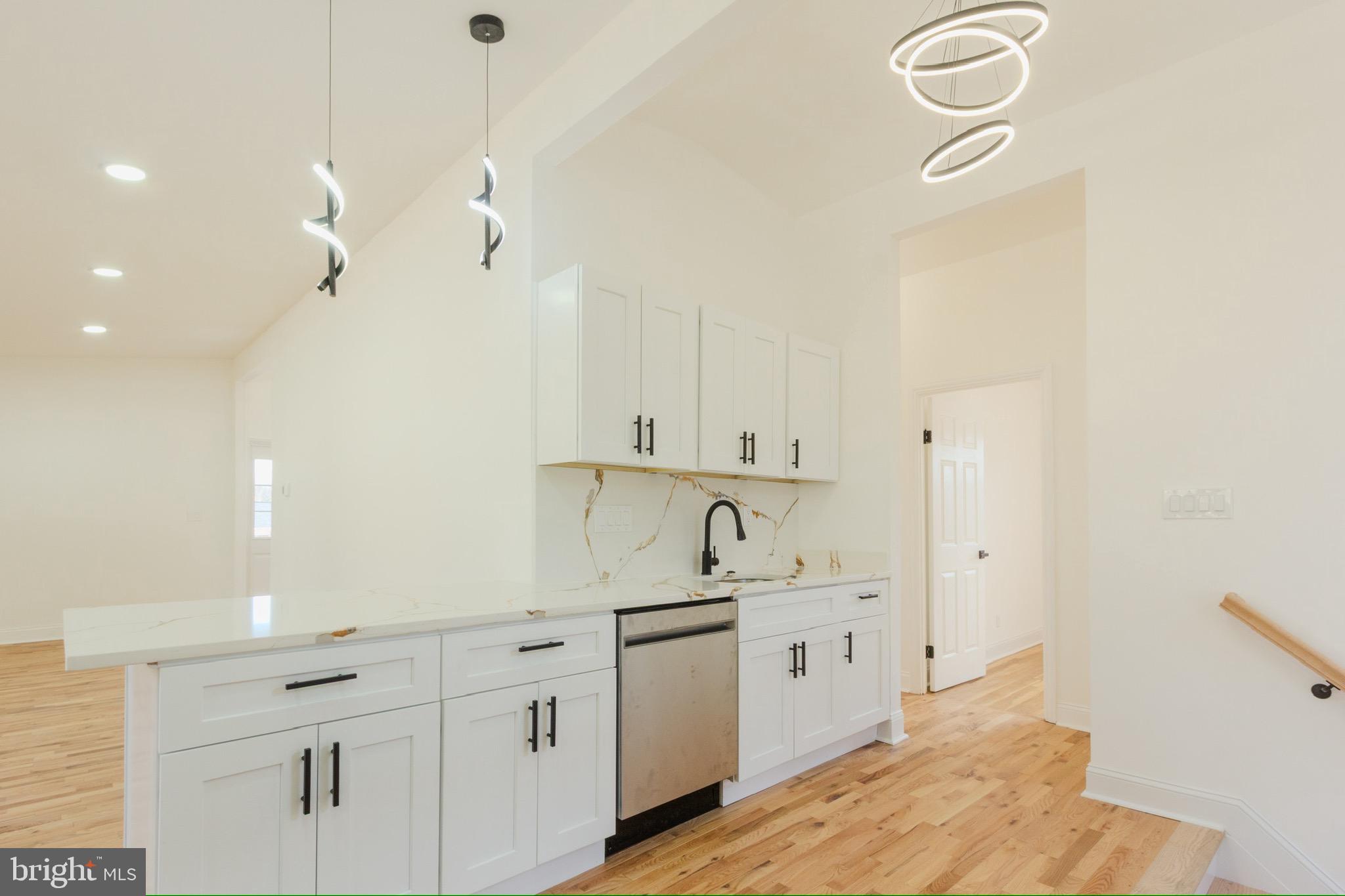 BELLE FARM ESTATES - Residential