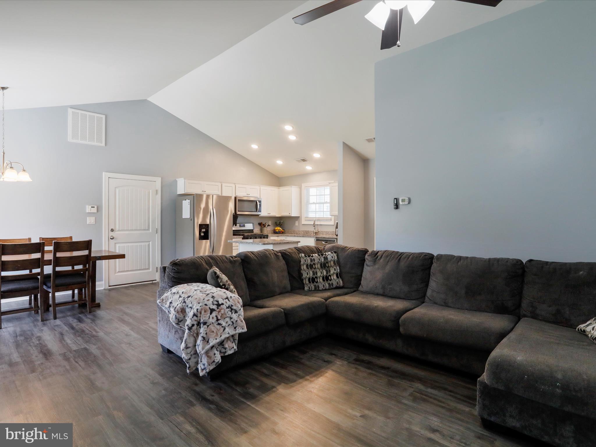 BRIDLE CREEK - Residential