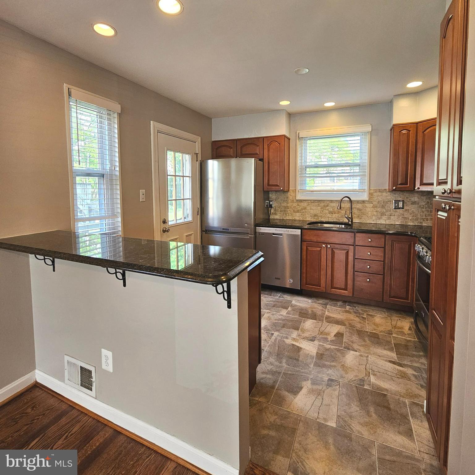 DUKE GARDENS - Residential Lease