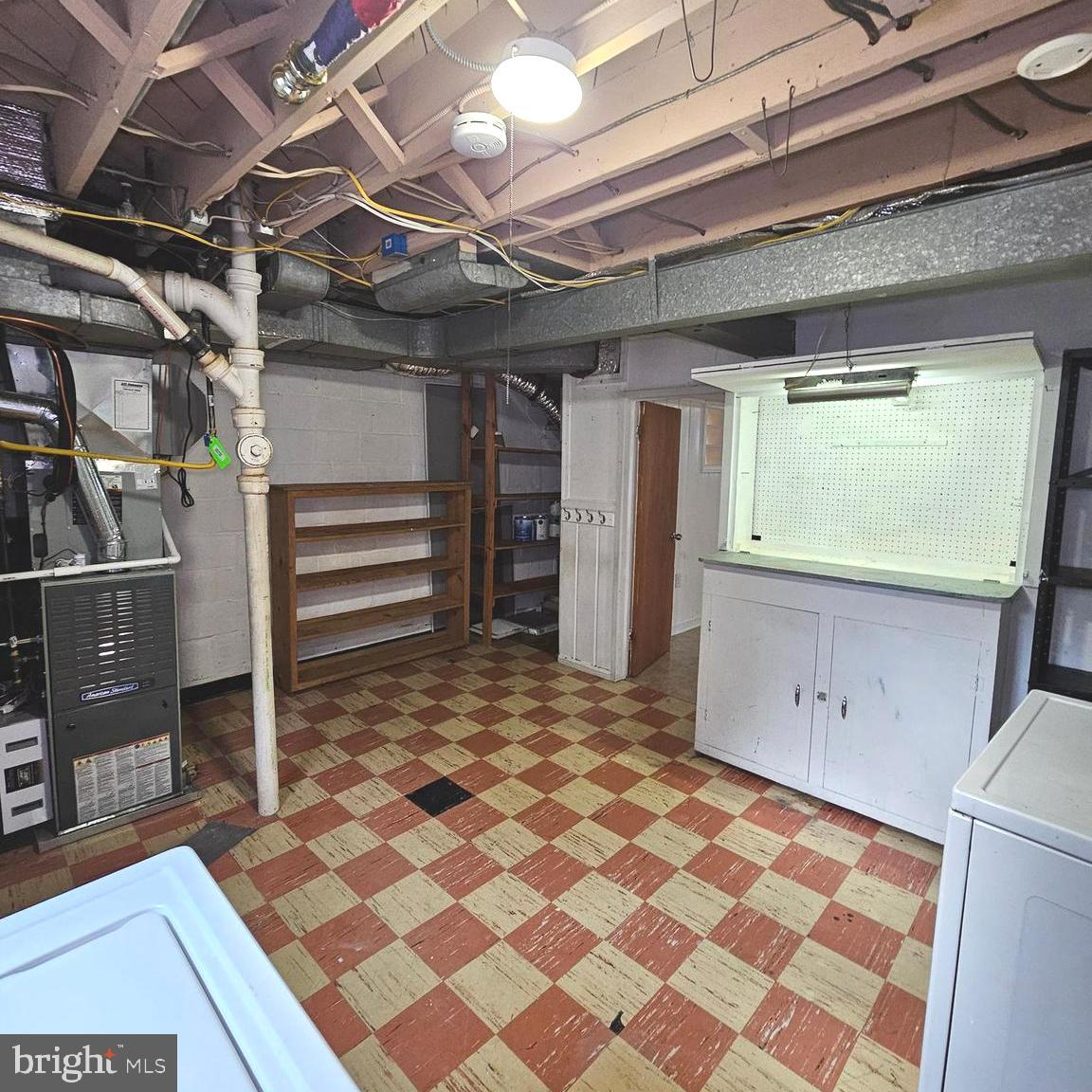 DUKE GARDENS - Residential Lease