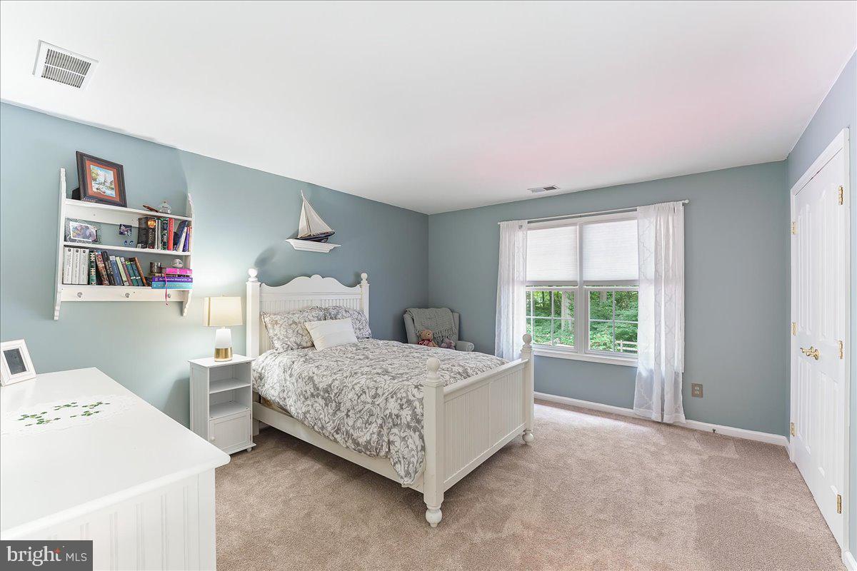 HADLEYS MILL - Residential