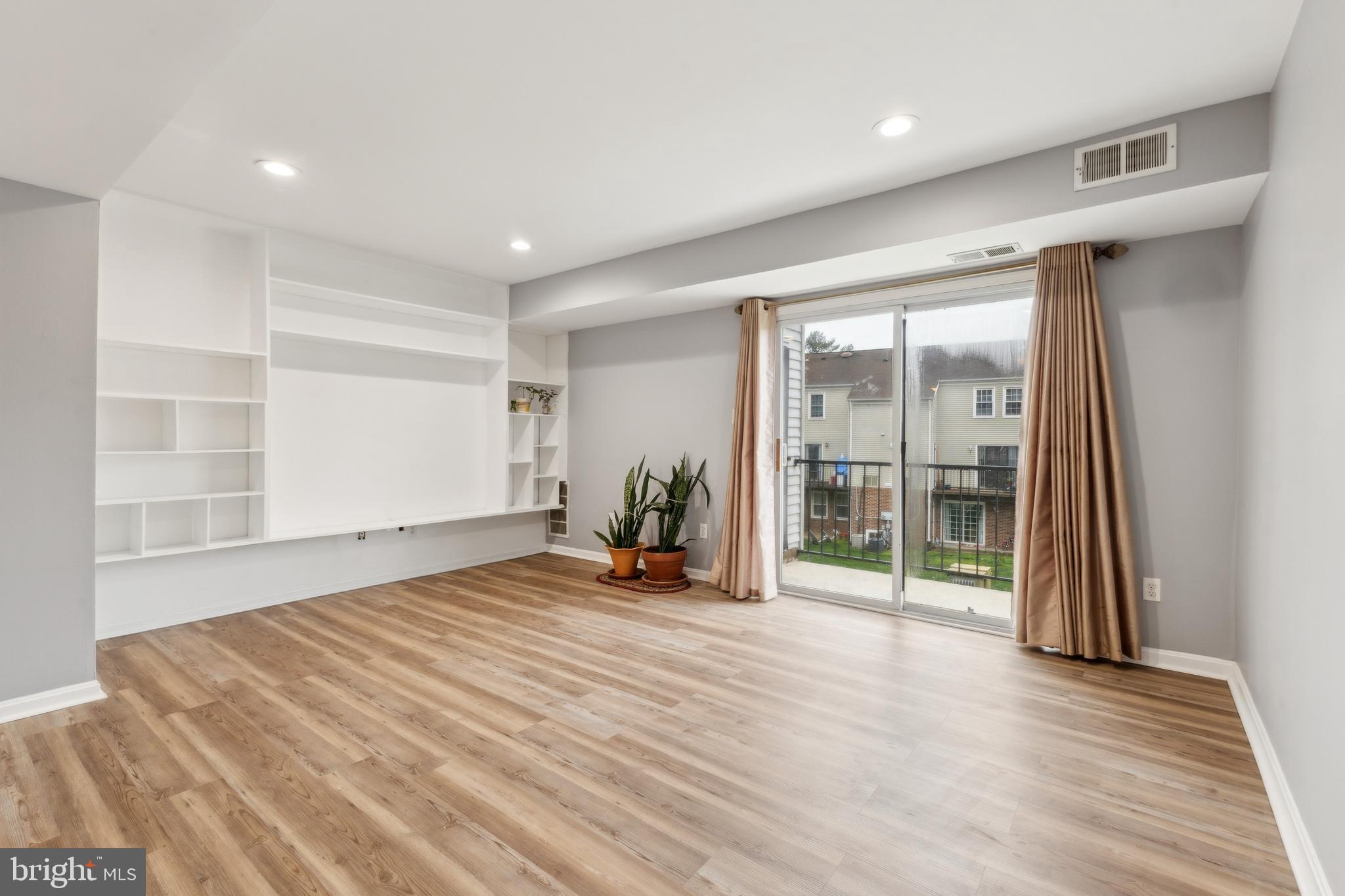 NEWBERRY - Residential