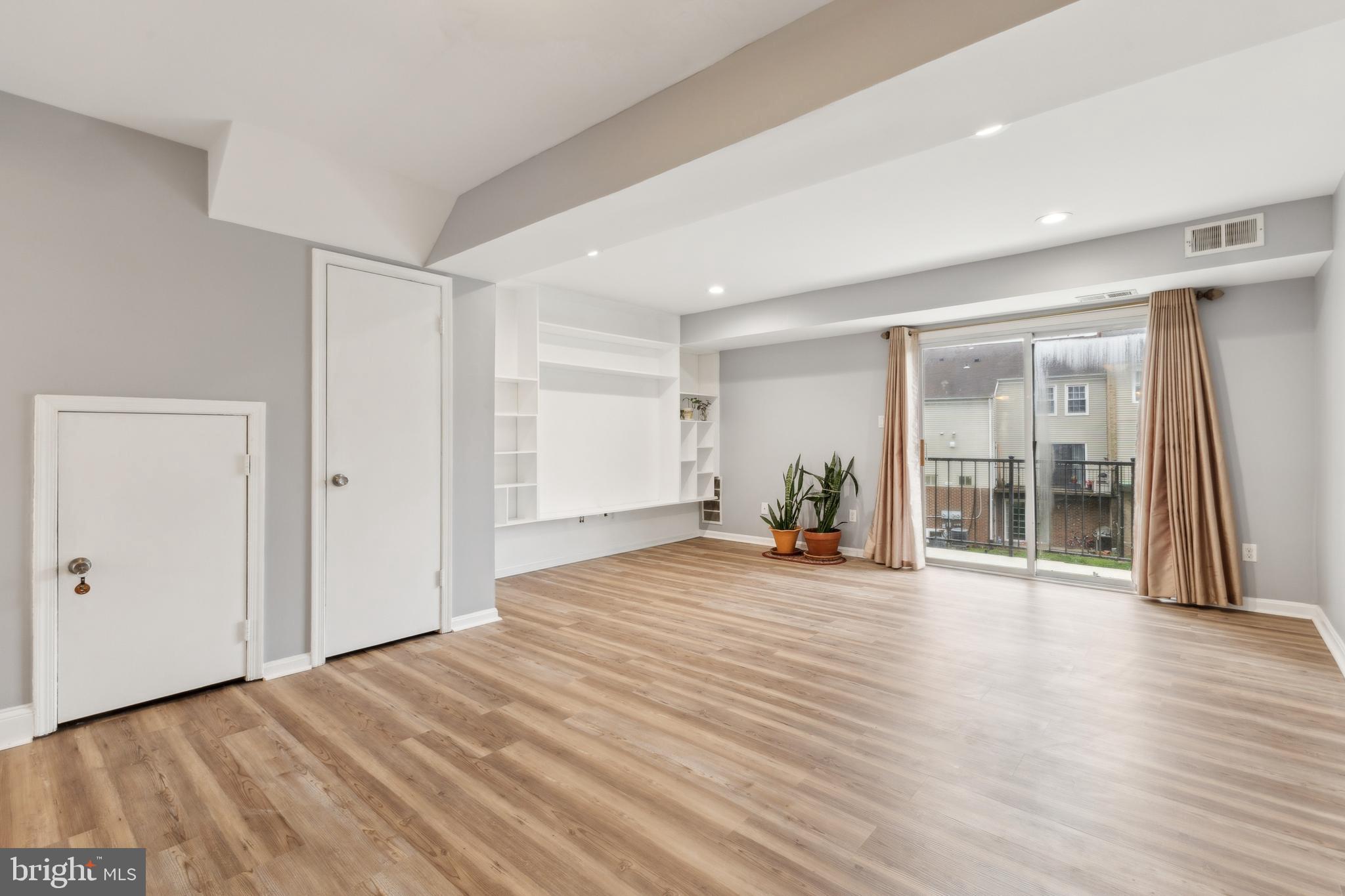 NEWBERRY - Residential