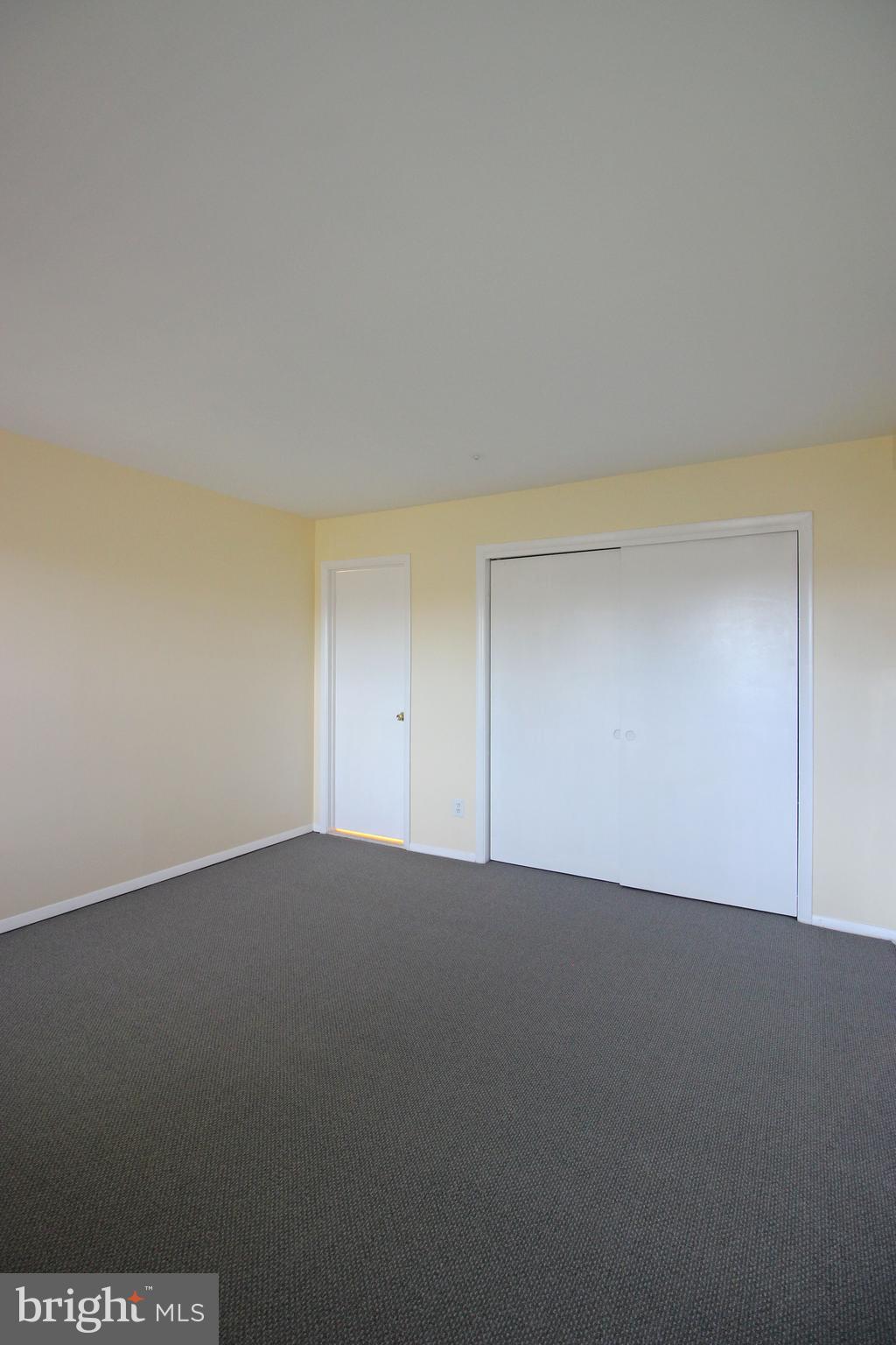 WILLOW WOOD - Residential Lease