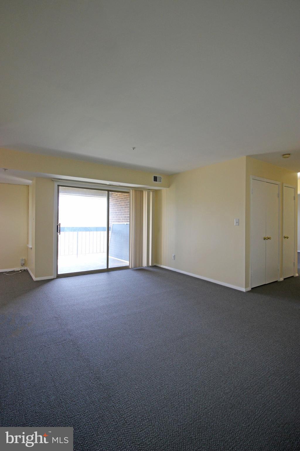 WILLOW WOOD - Residential Lease