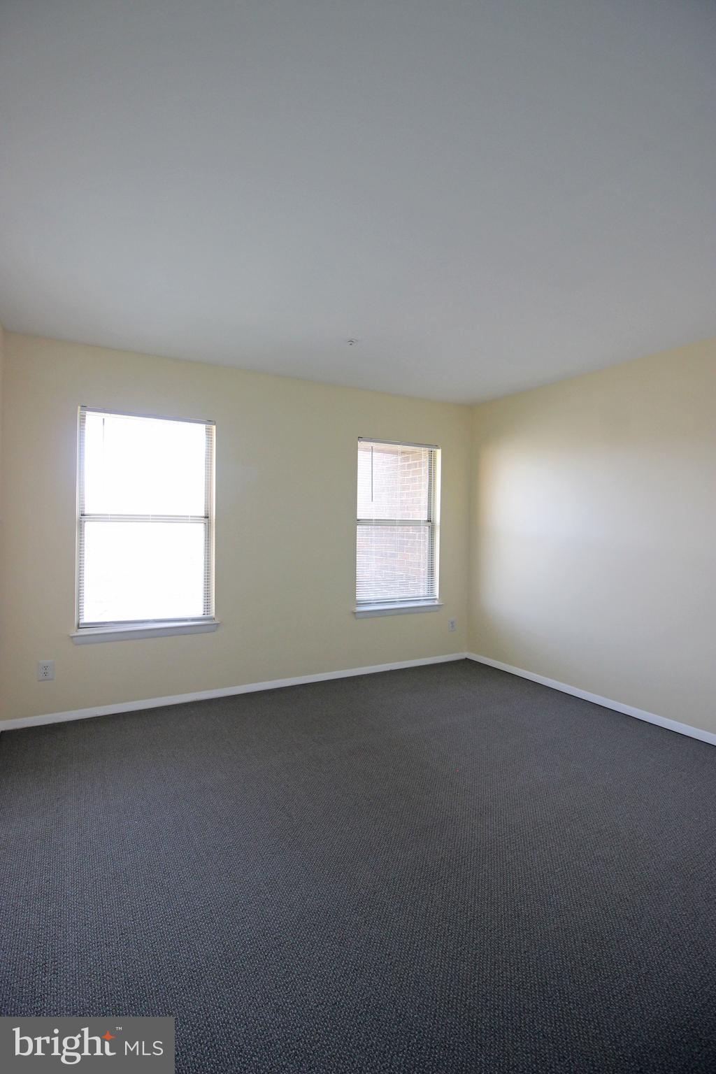 WILLOW WOOD - Residential Lease