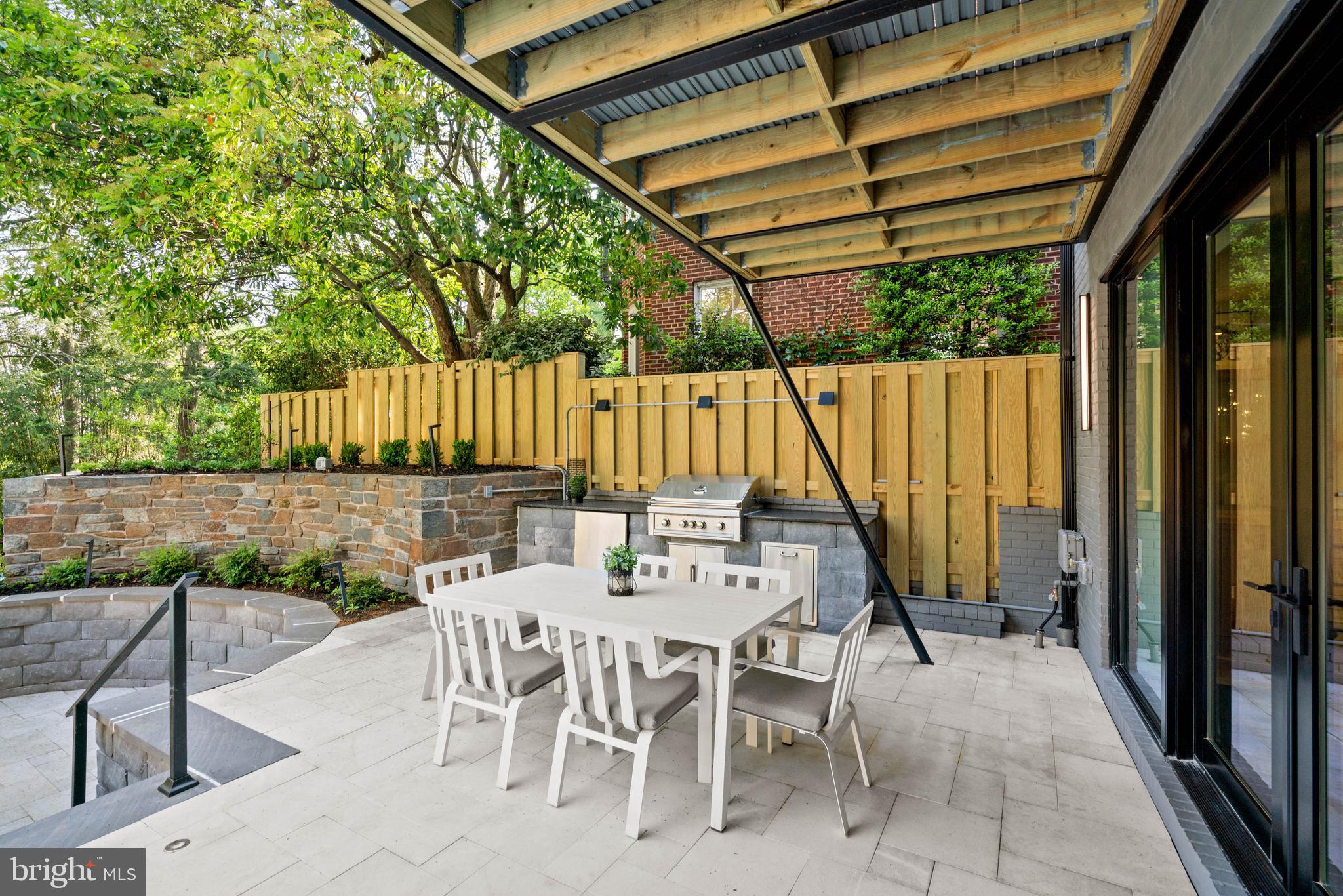 GEORGETOWN - Residential