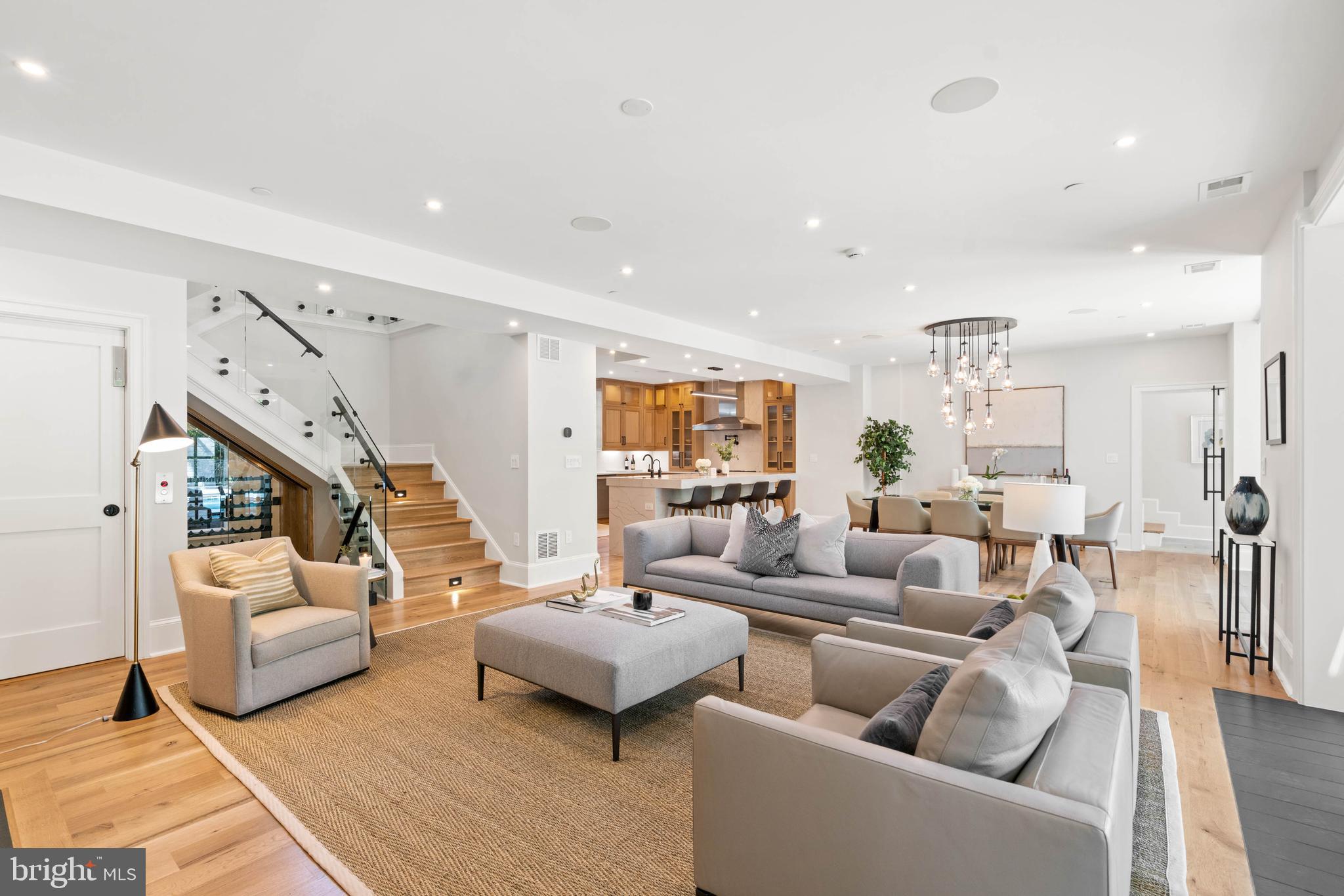 GEORGETOWN - Residential
