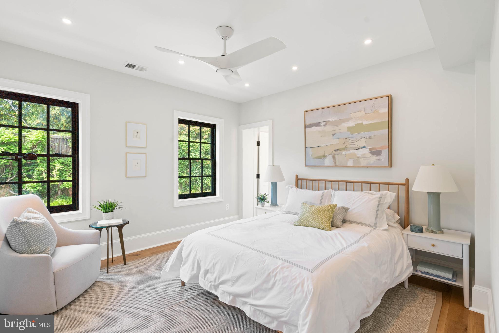GEORGETOWN - Residential