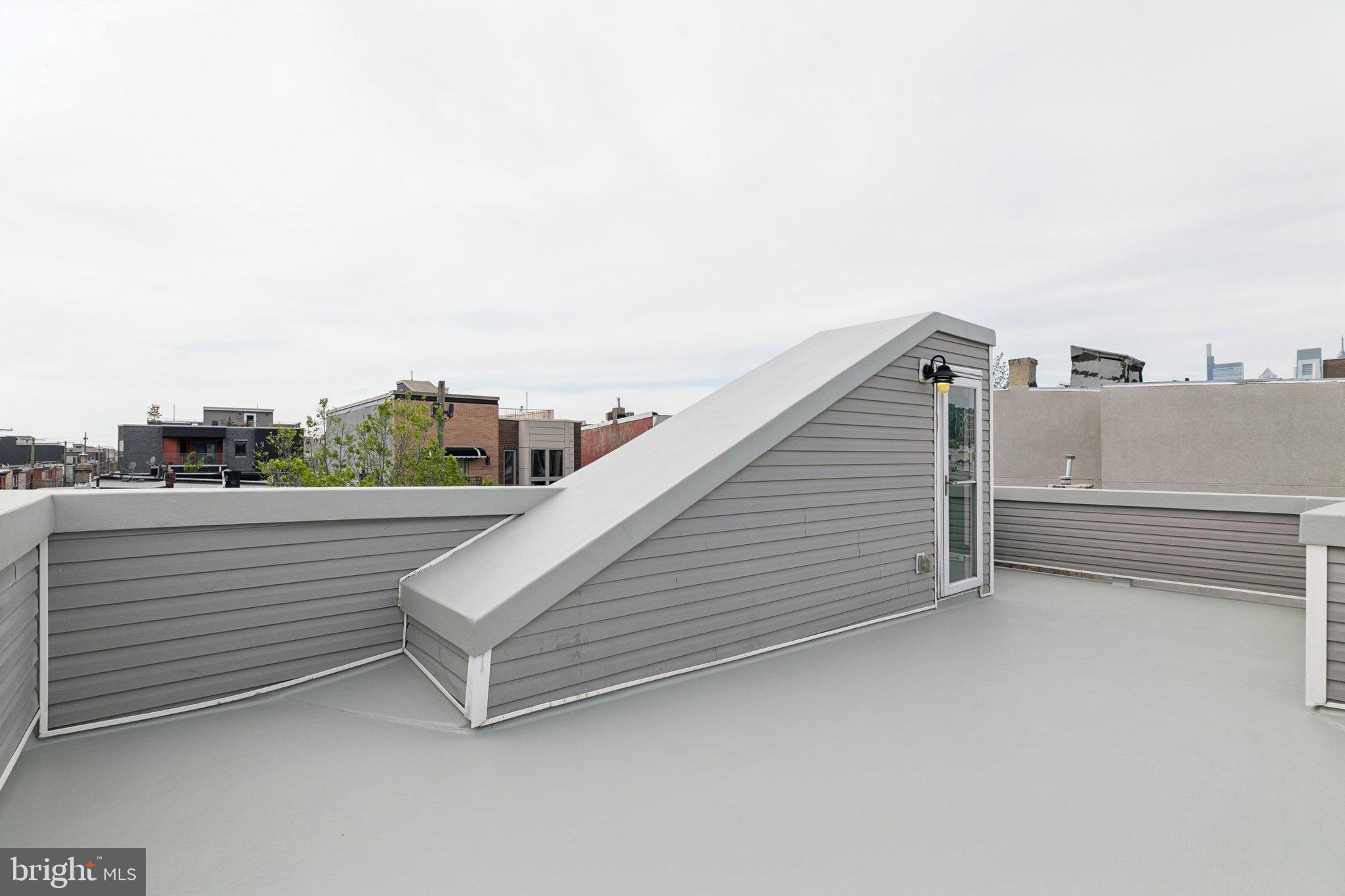 POINT BREEZE - Residential