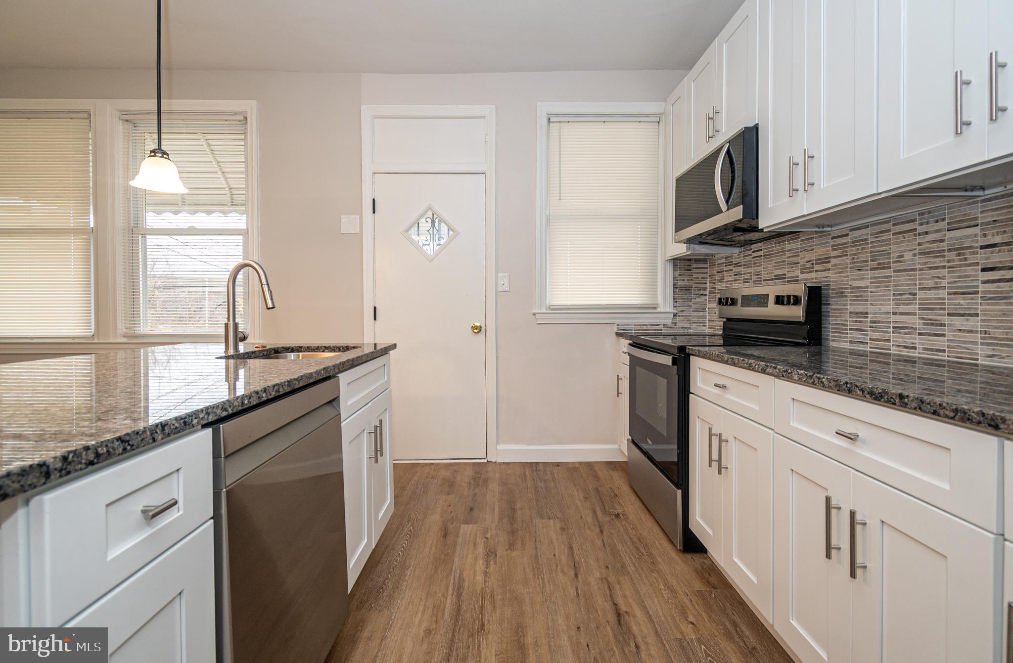 DOLFIELD - Residential