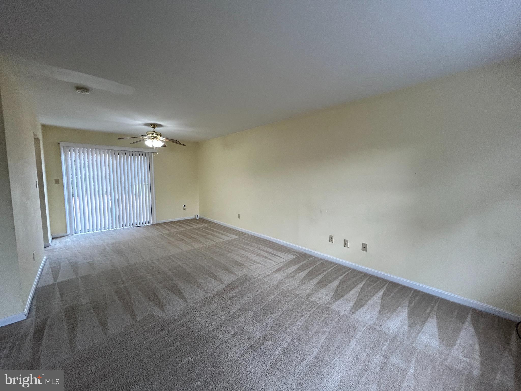 RIVERSIDE MEADOWS - Residential Lease