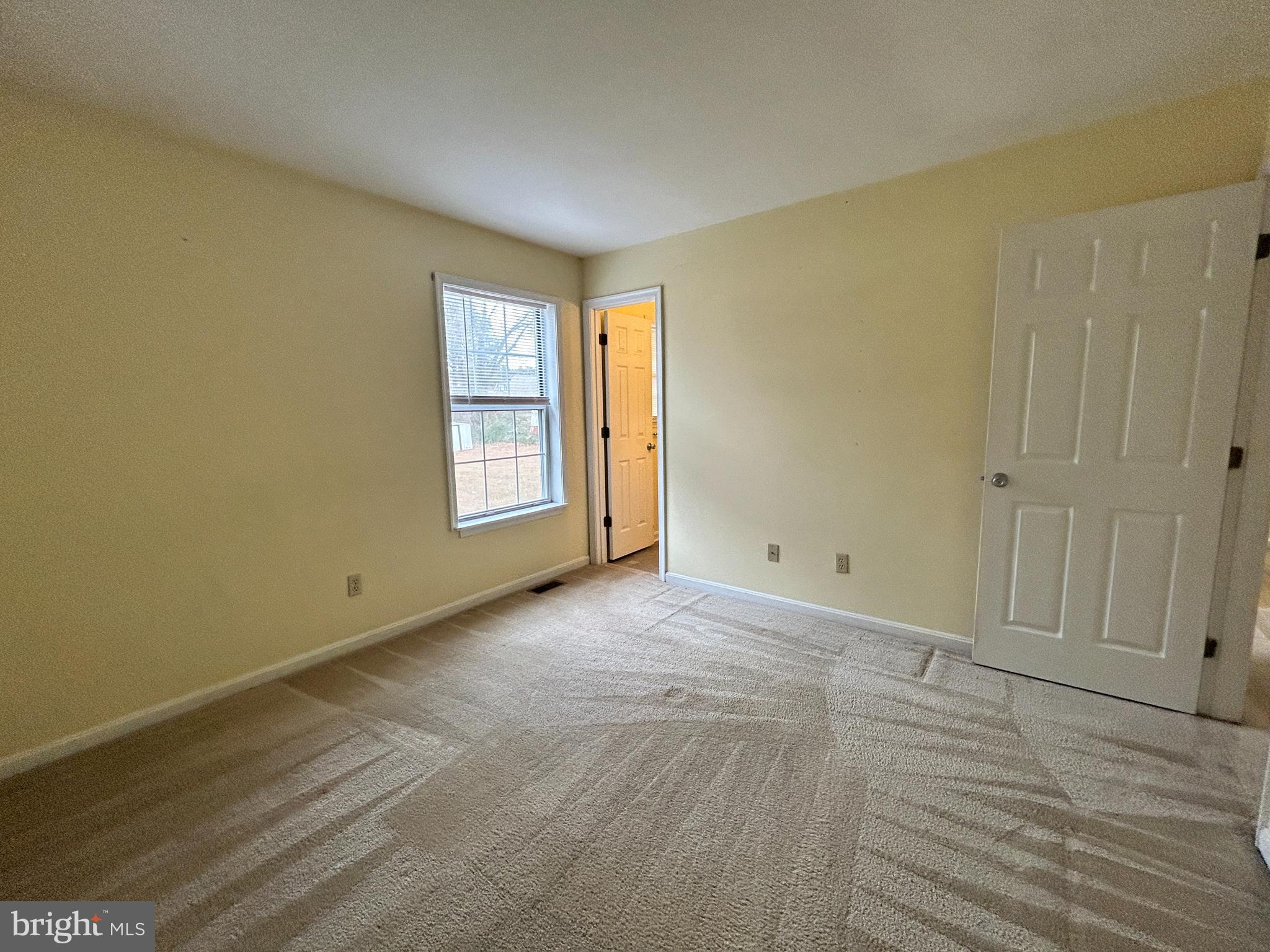 RIVERSIDE MEADOWS - Residential Lease