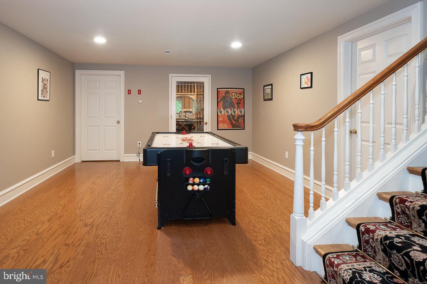 SAYBROOK - Residential