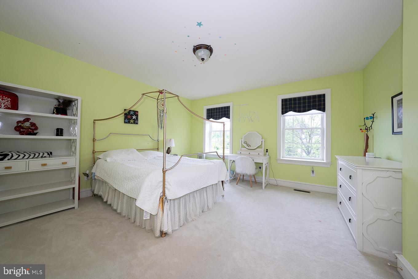 SAYBROOK - Residential