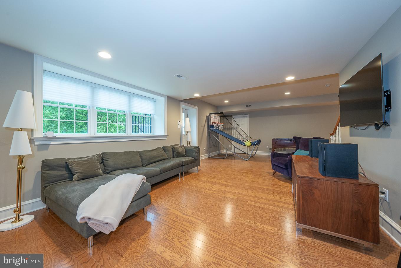 SAYBROOK - Residential