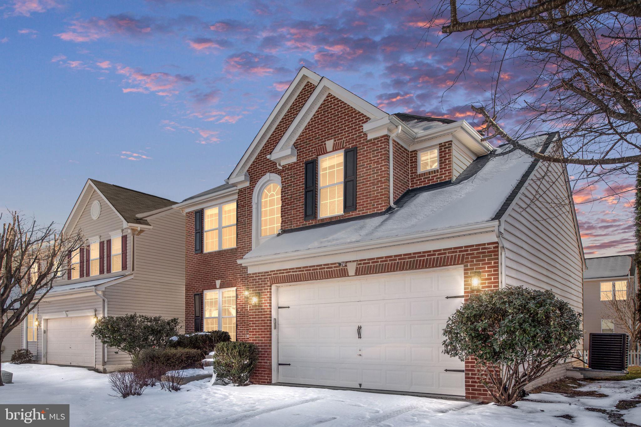 LEES PARKE - Residential Lease