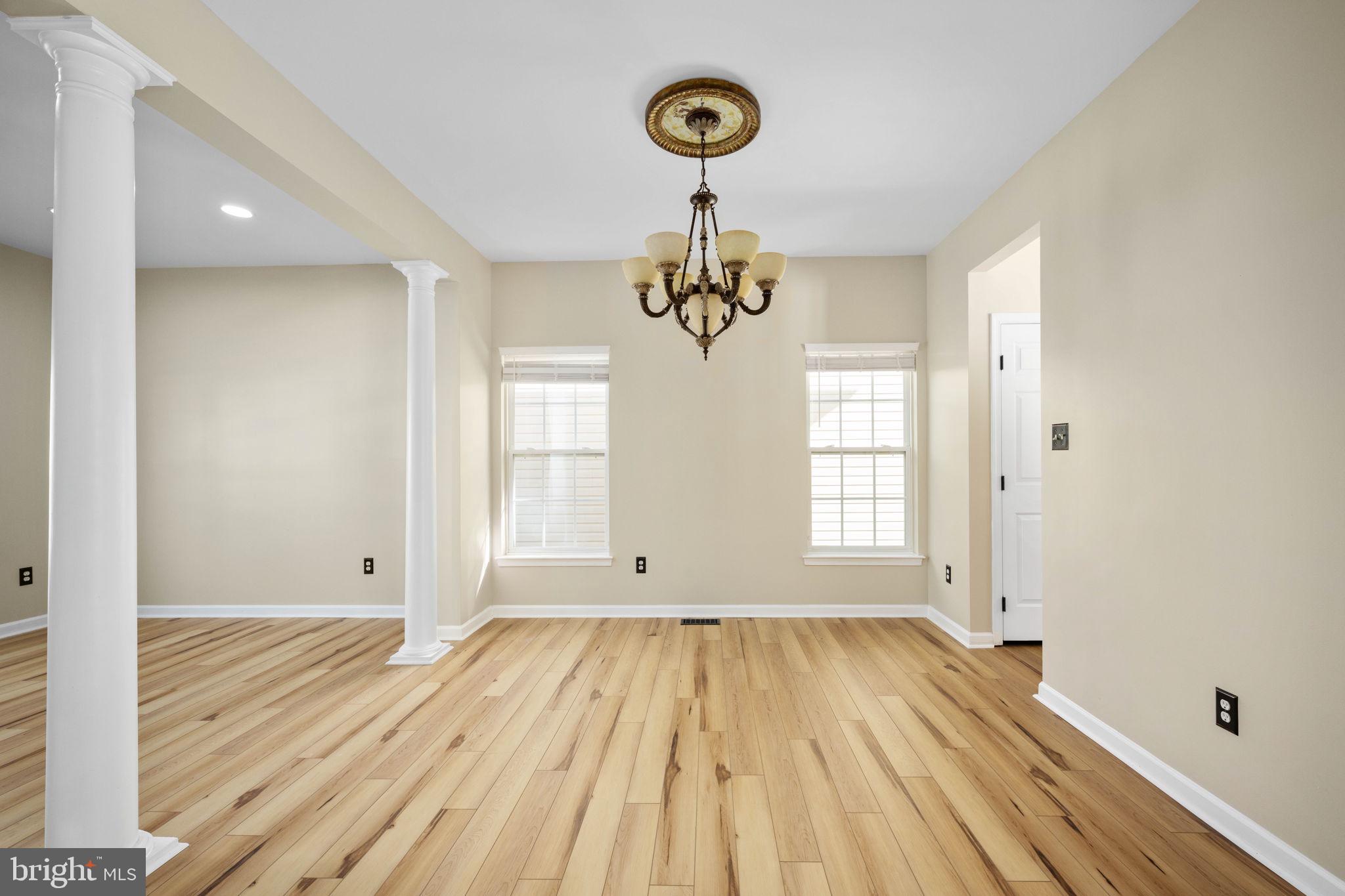 LEES PARKE - Residential Lease