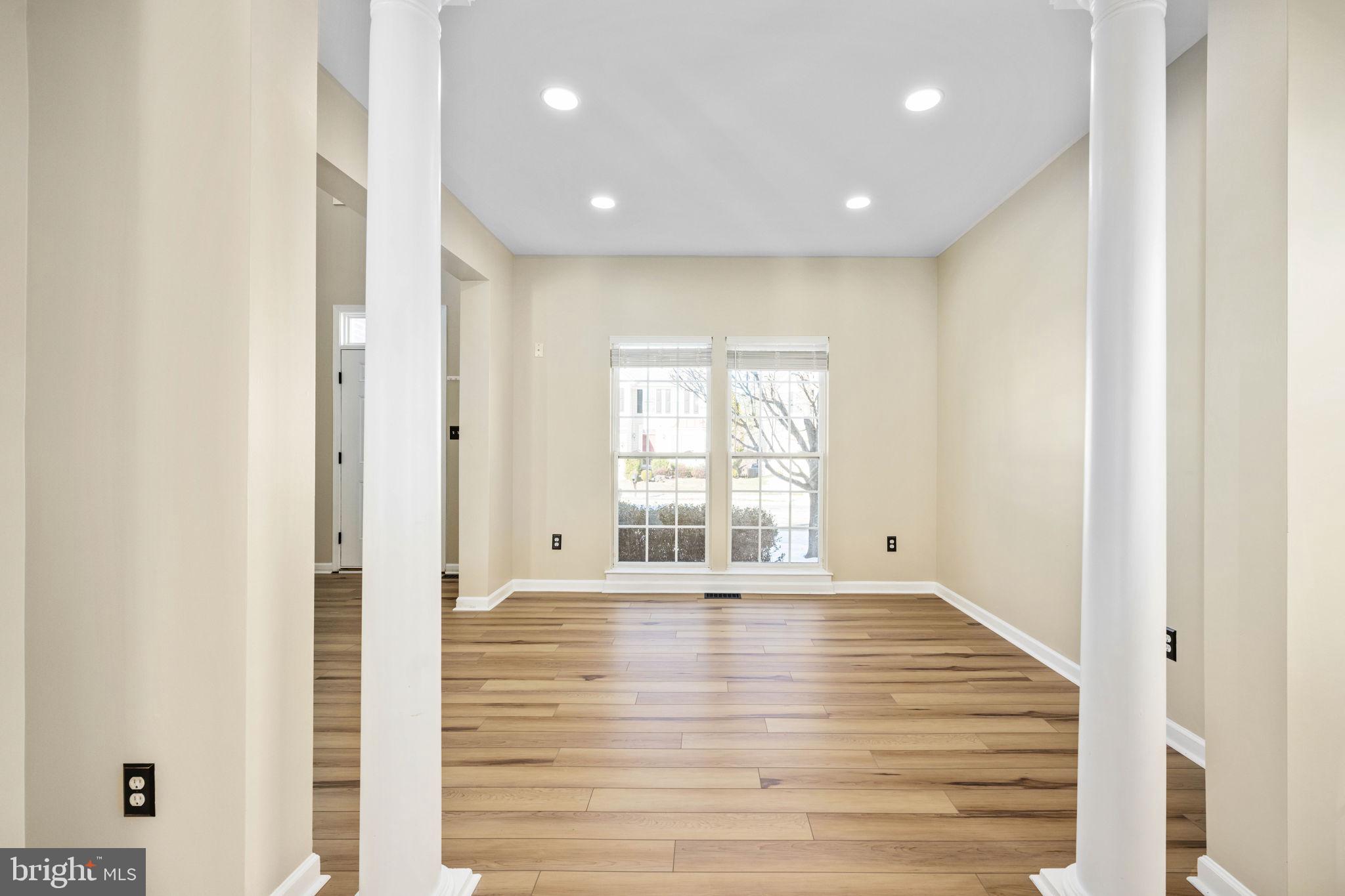 LEES PARKE - Residential Lease