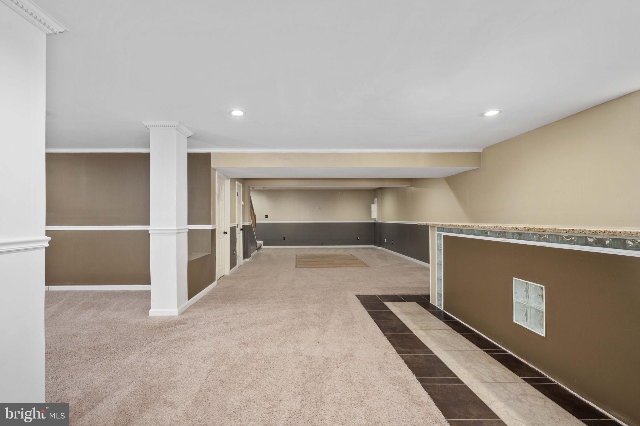 LEES PARKE - Residential Lease