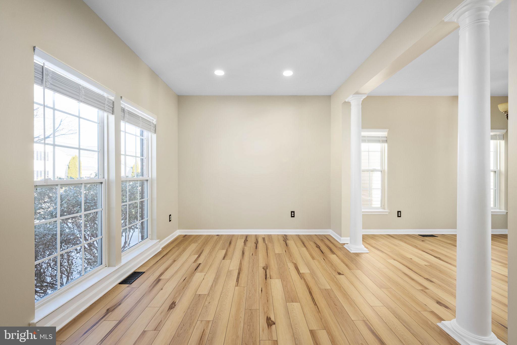 LEES PARKE - Residential Lease