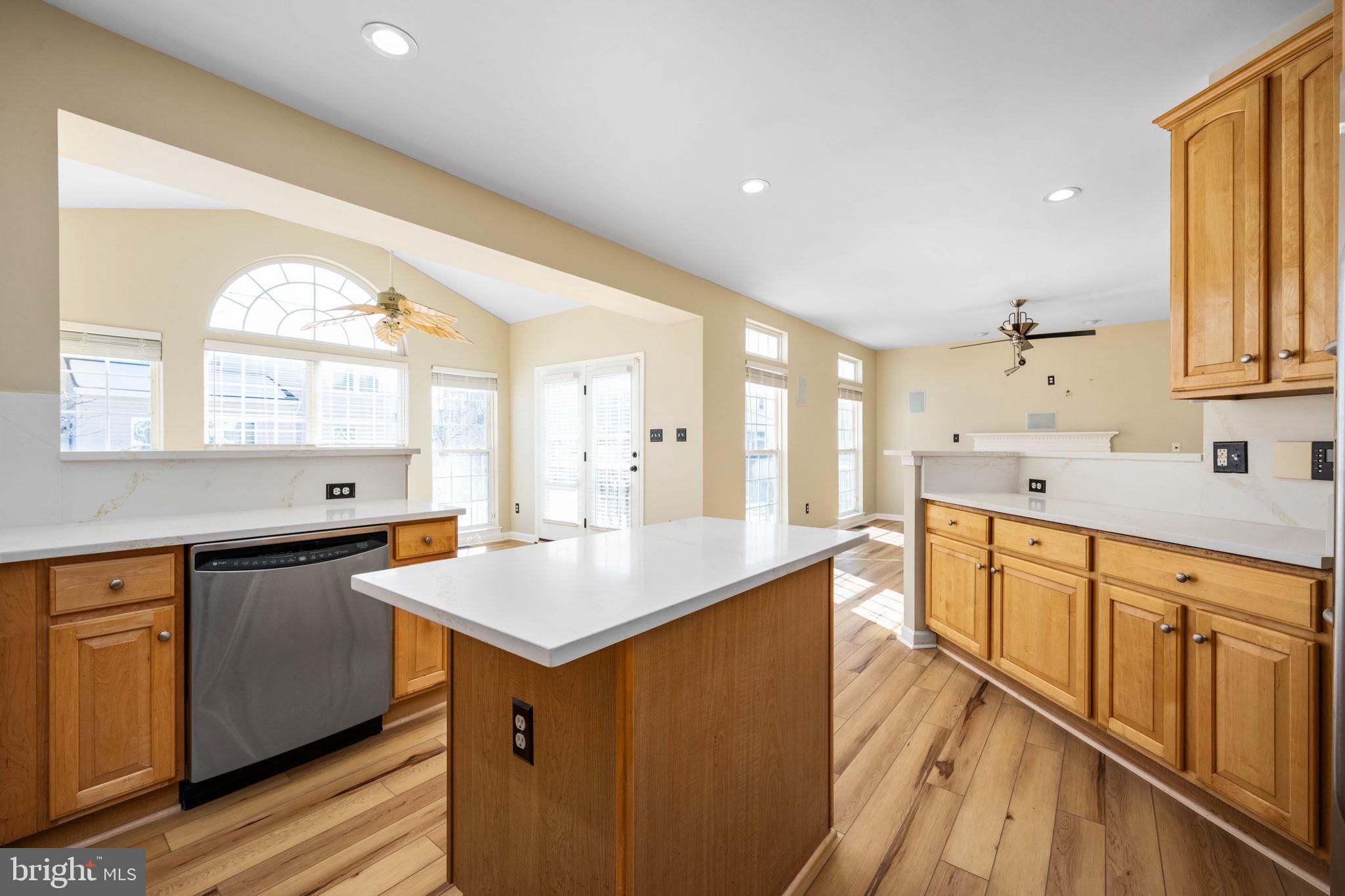 LEES PARKE - Residential Lease