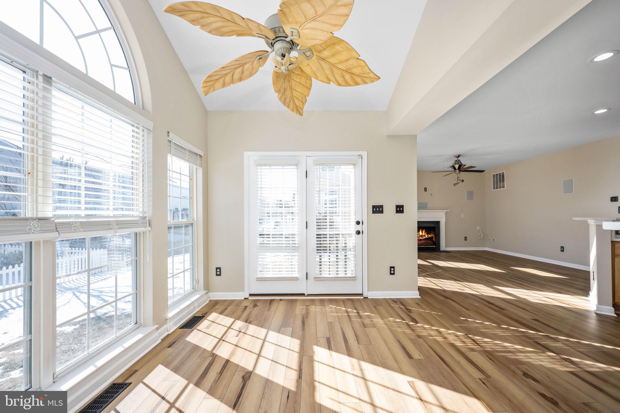 LEES PARKE - Residential Lease