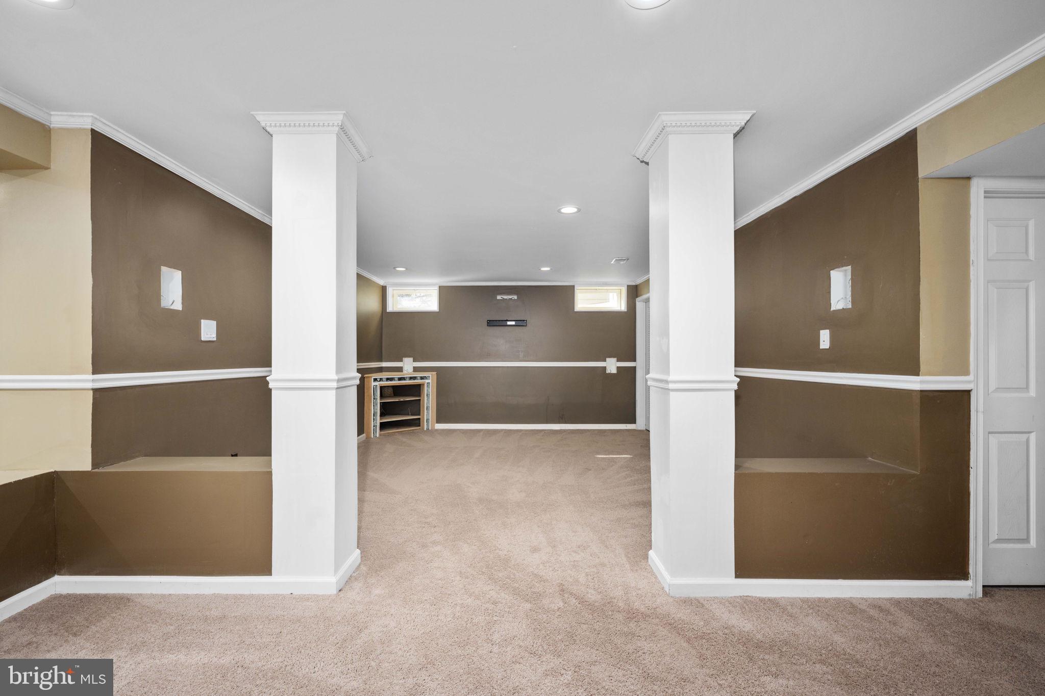 LEES PARKE - Residential Lease