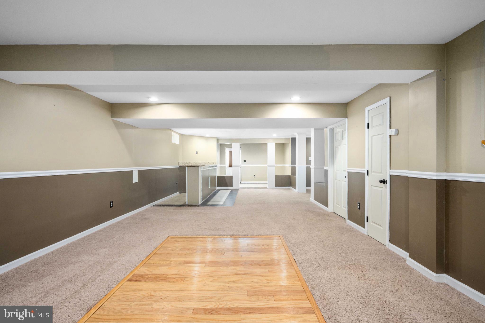 LEES PARKE - Residential Lease