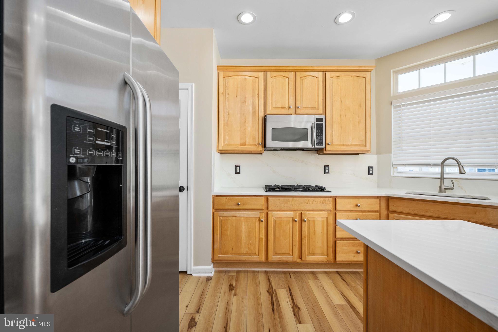 LEES PARKE - Residential Lease