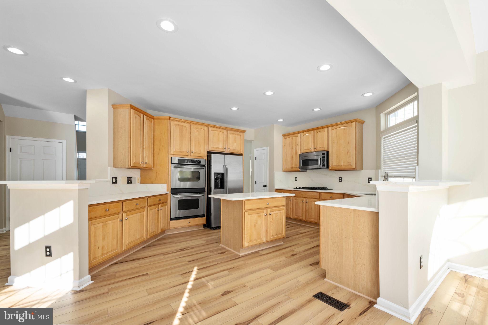 LEES PARKE - Residential Lease