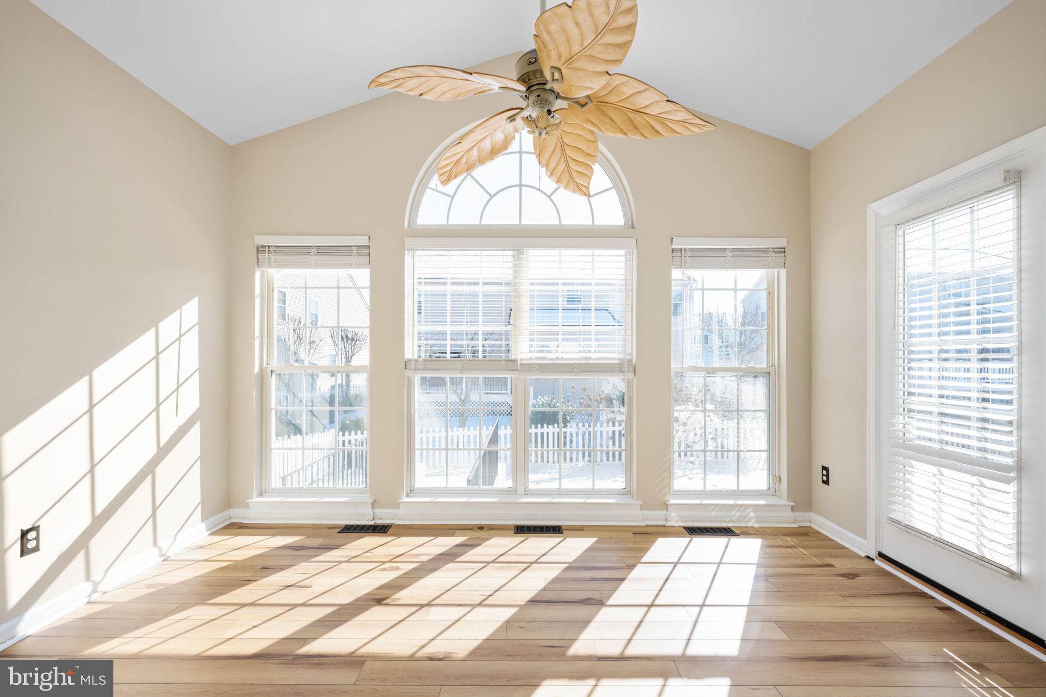 LEES PARKE - Residential Lease