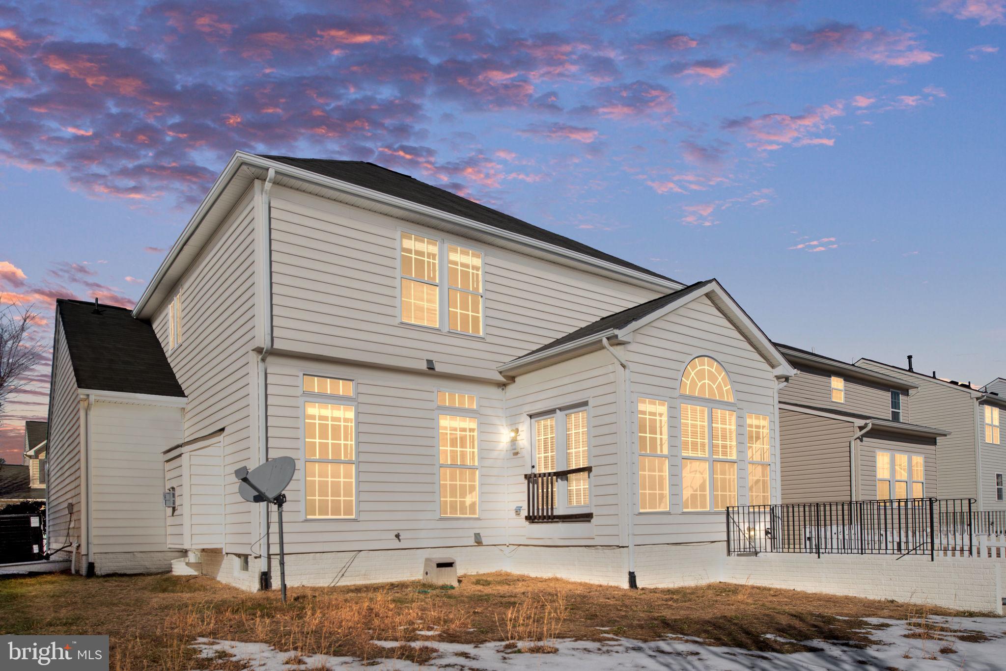 LEES PARKE - Residential Lease