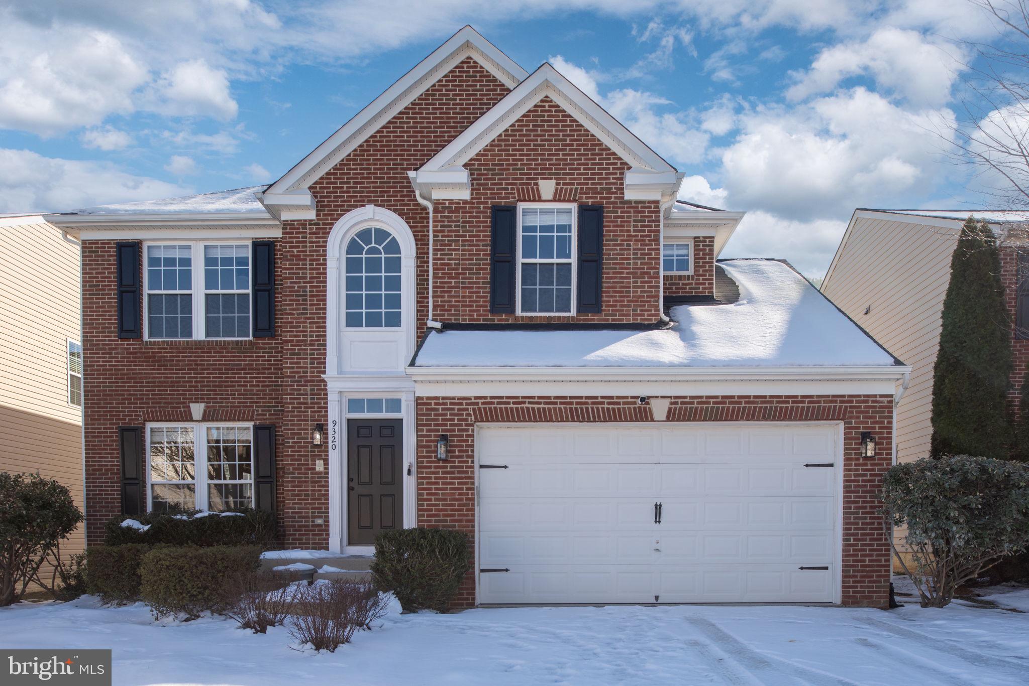 LEES PARKE - Residential Lease