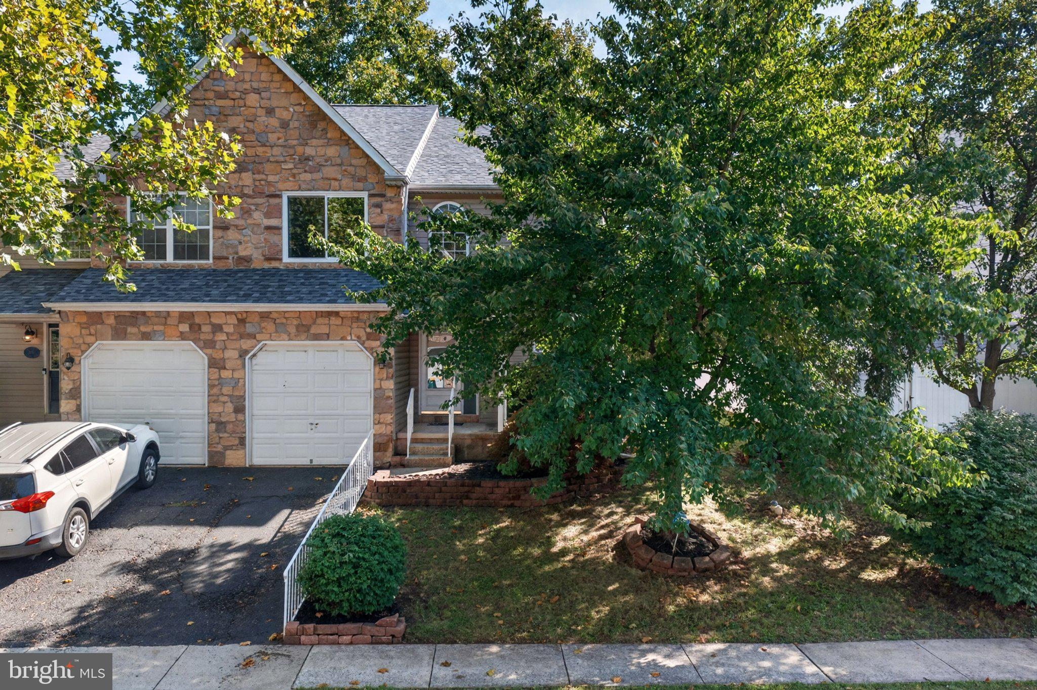 210 SHIRLEY LANE